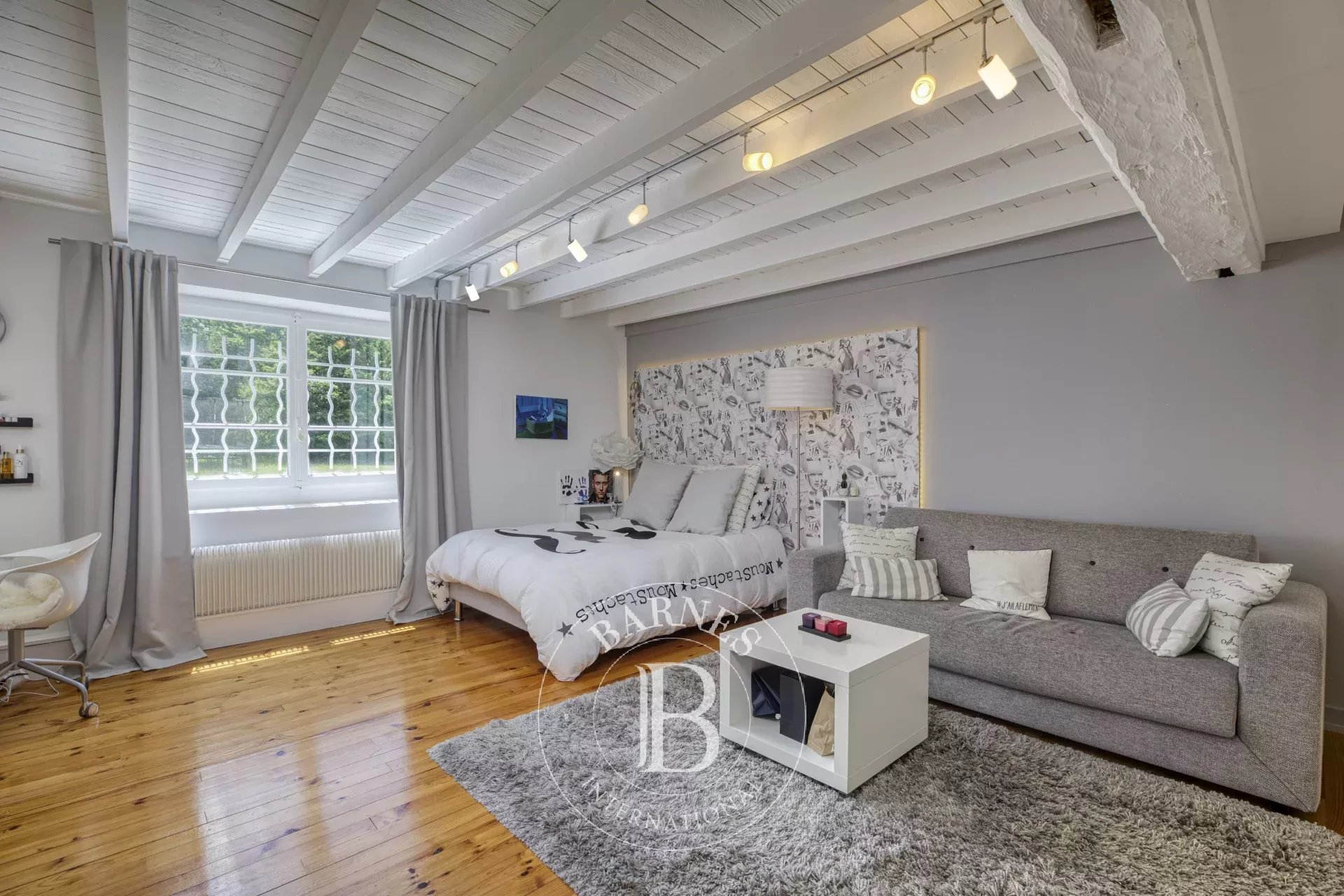 Ev Beaumont - picture 9