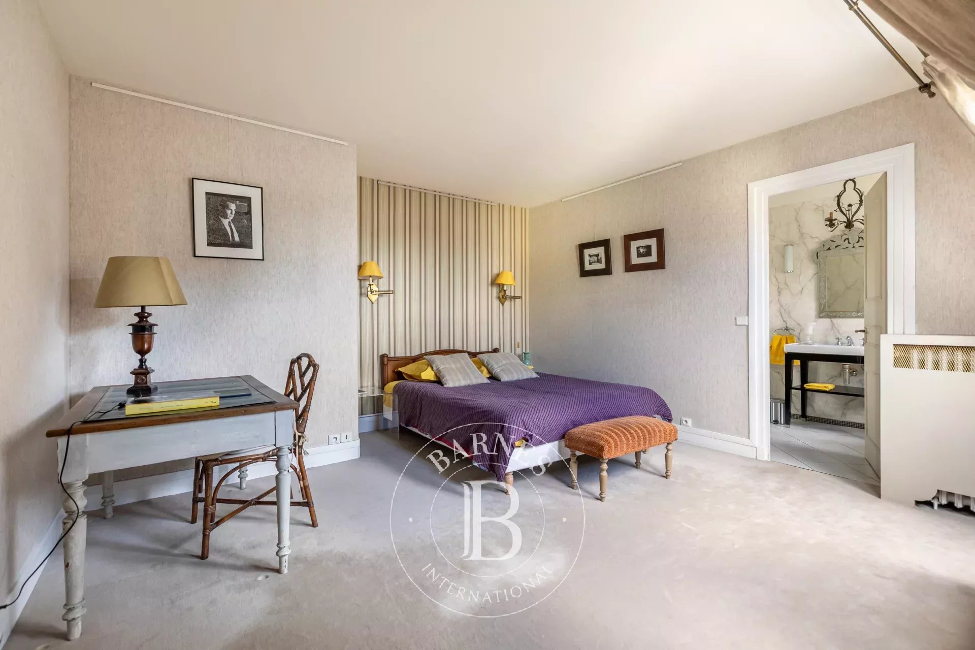 Daire Paris 8ème - picture 8