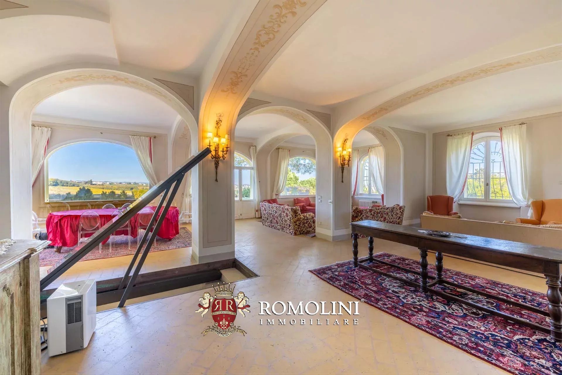 12 Bedroom Villa/Townhouse's Image 34