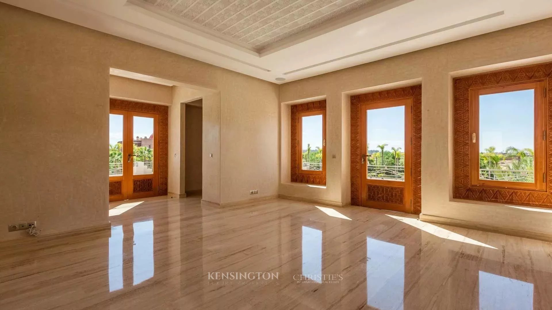 5 Bedroom Villa/Townhouse's Image 15