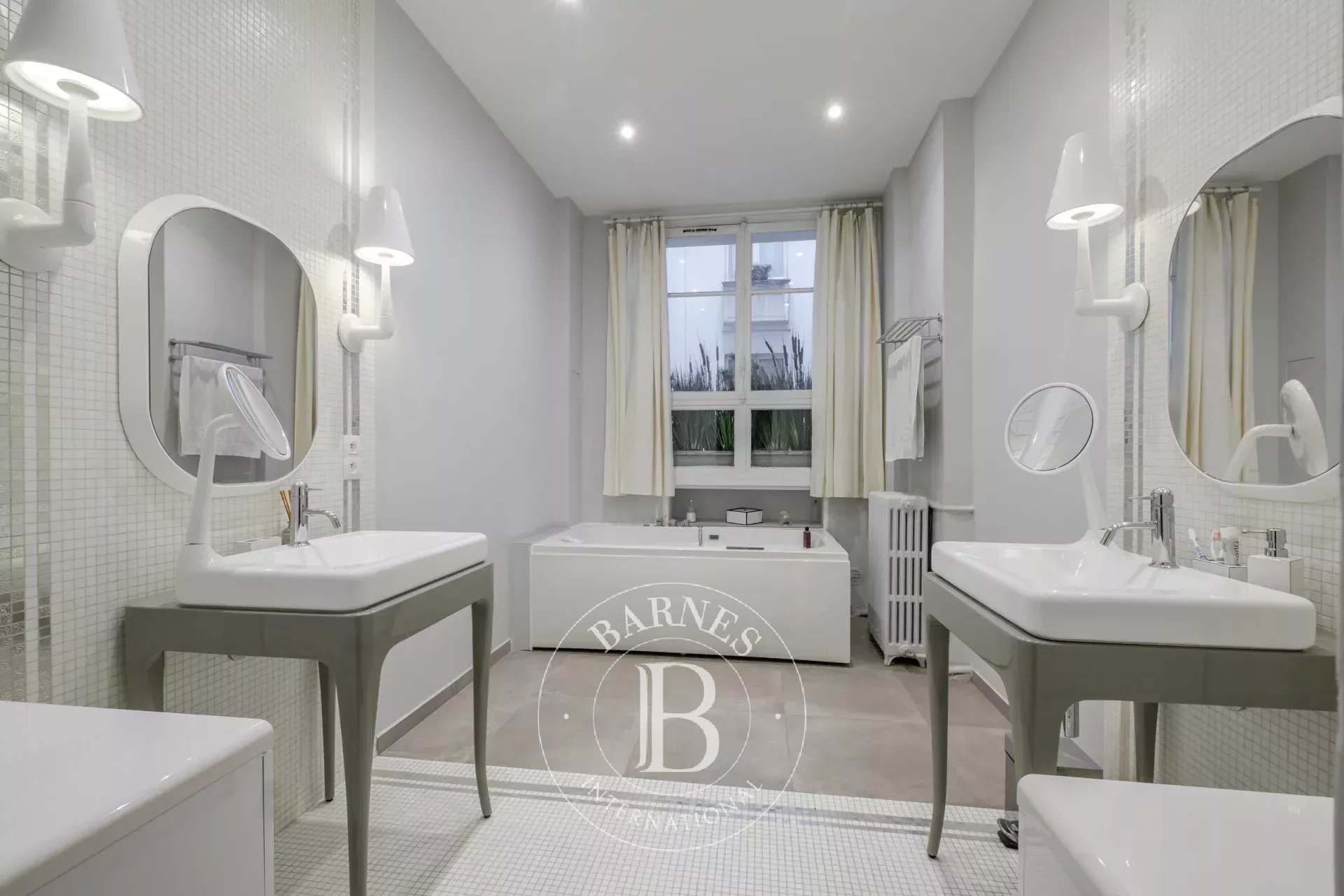 Daire Paris 7ème - picture 15