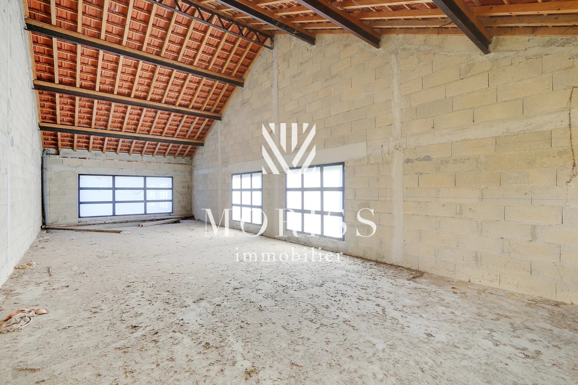 Loft de 110m2 Familial apaisant au cœur d'un quartier recherché - Image Array