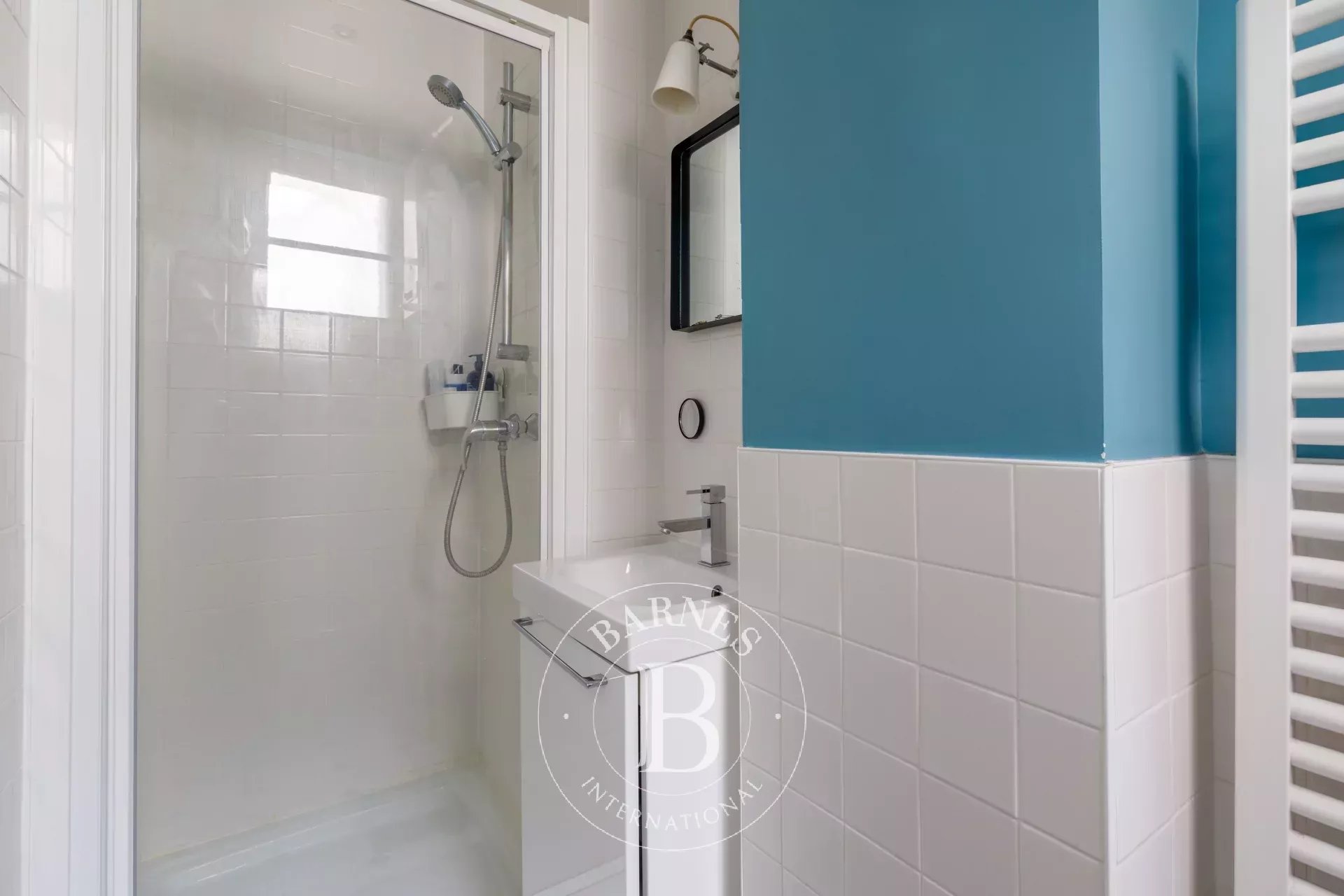 Daire Paris 18ème - picture 10