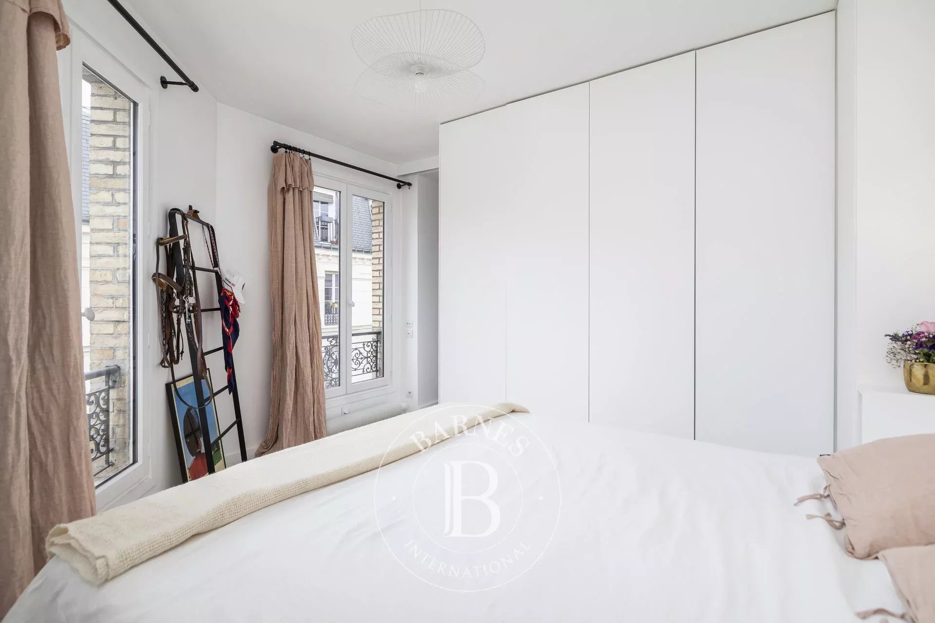 Daire Paris 3ème - picture 13