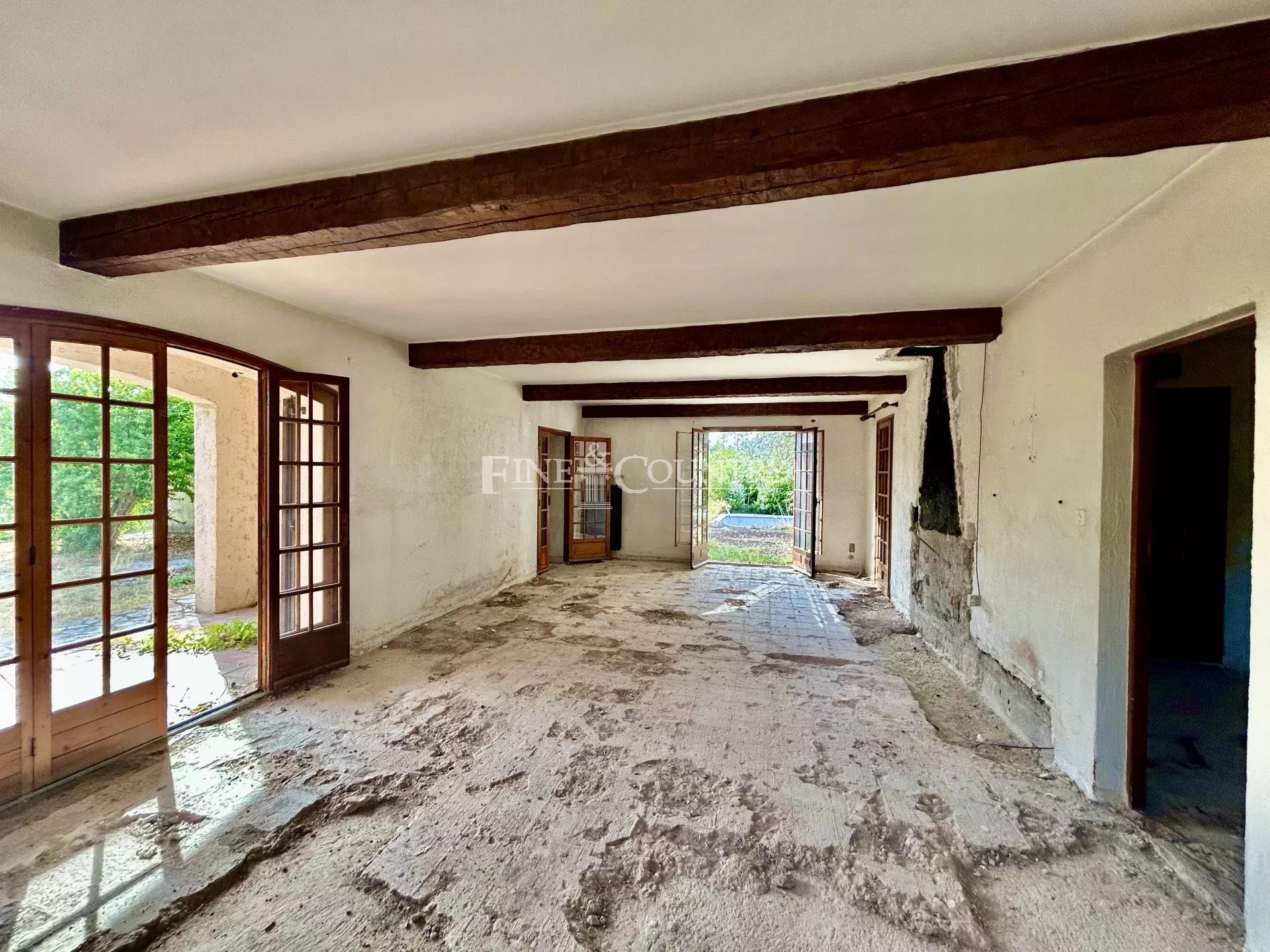 Photo of Villa and land for sale in Montauroux