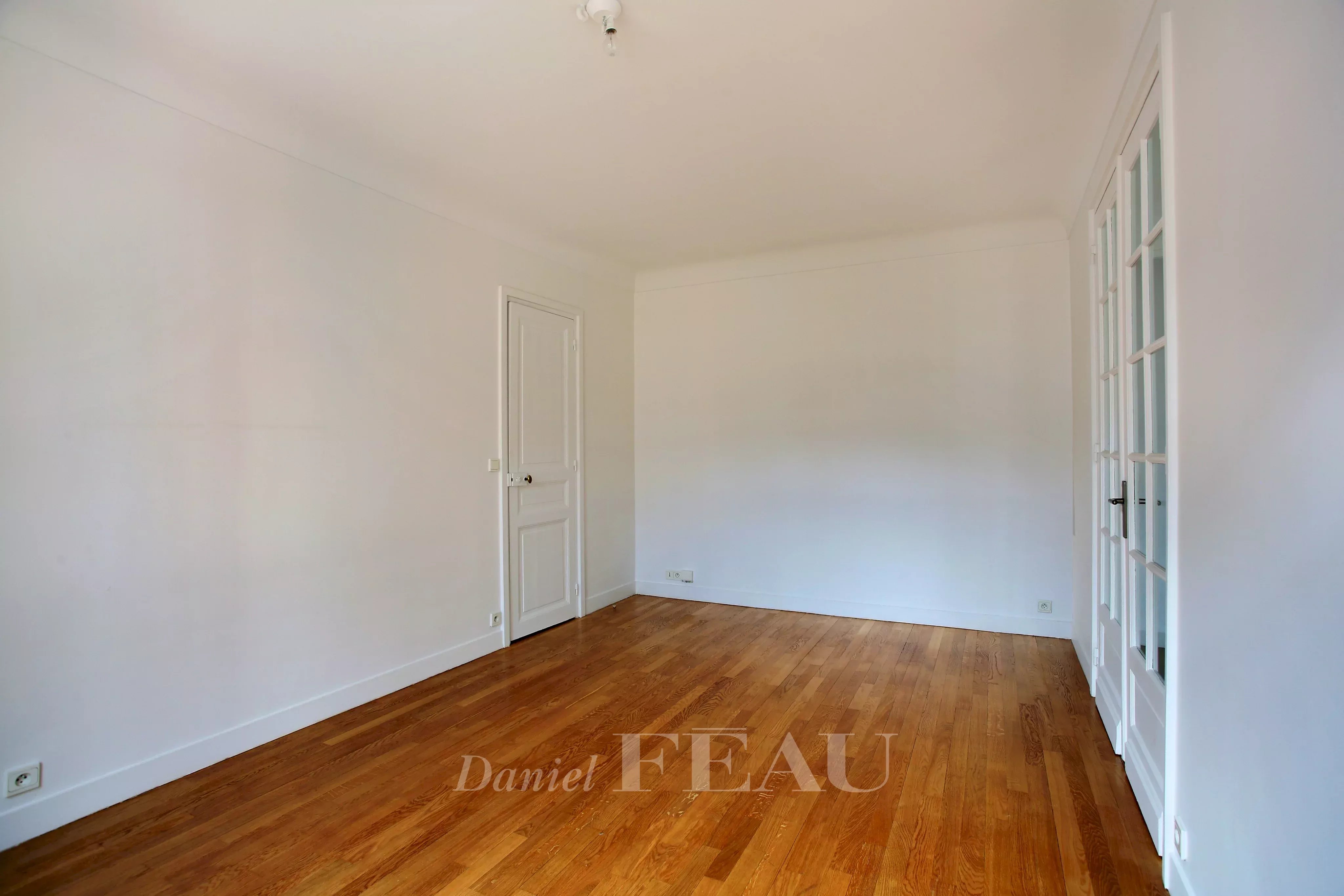 Rental Apartment Paris 16th