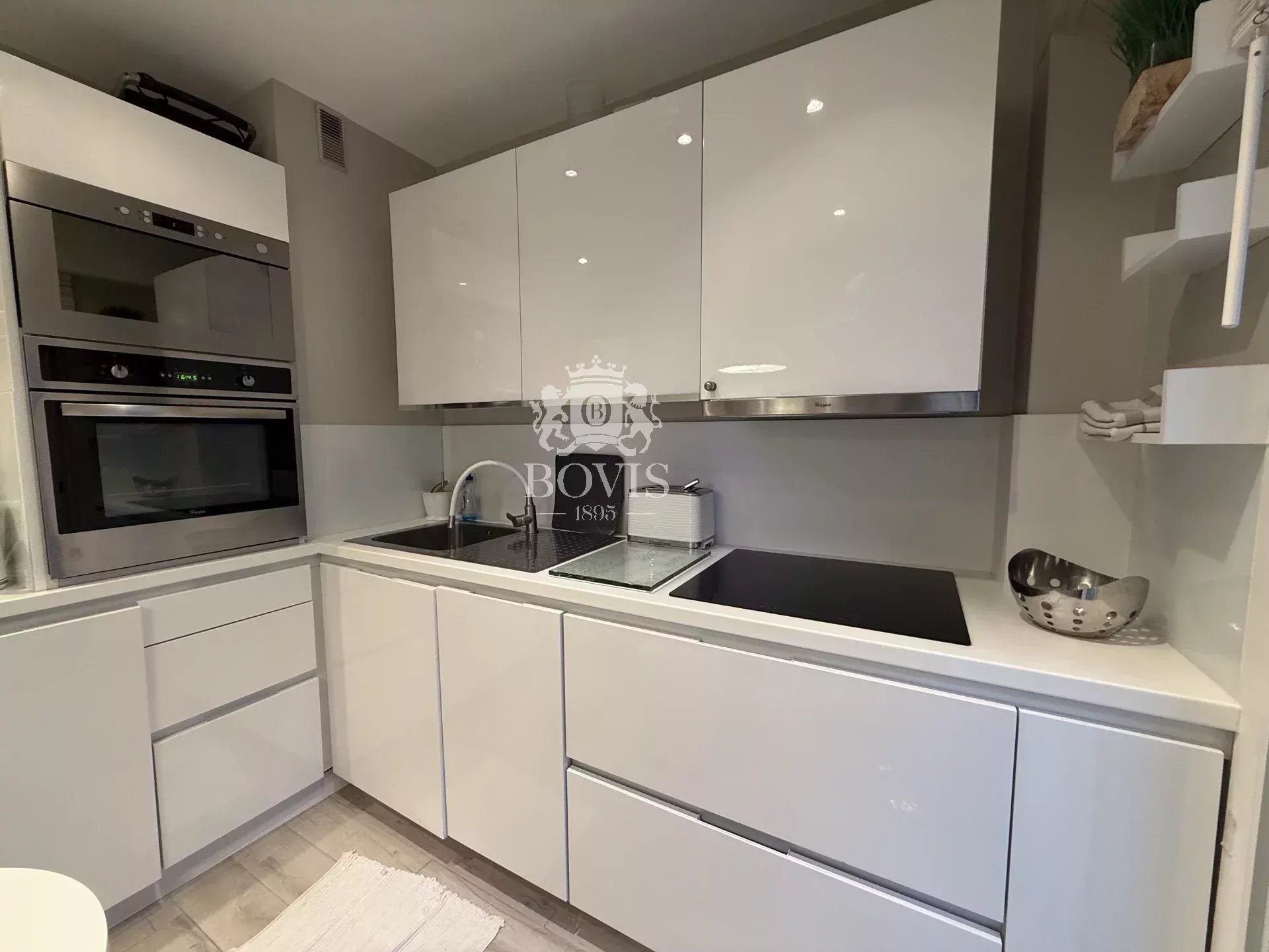 Affitto stagionale Appartamento - Beaulieu-sur-Mer