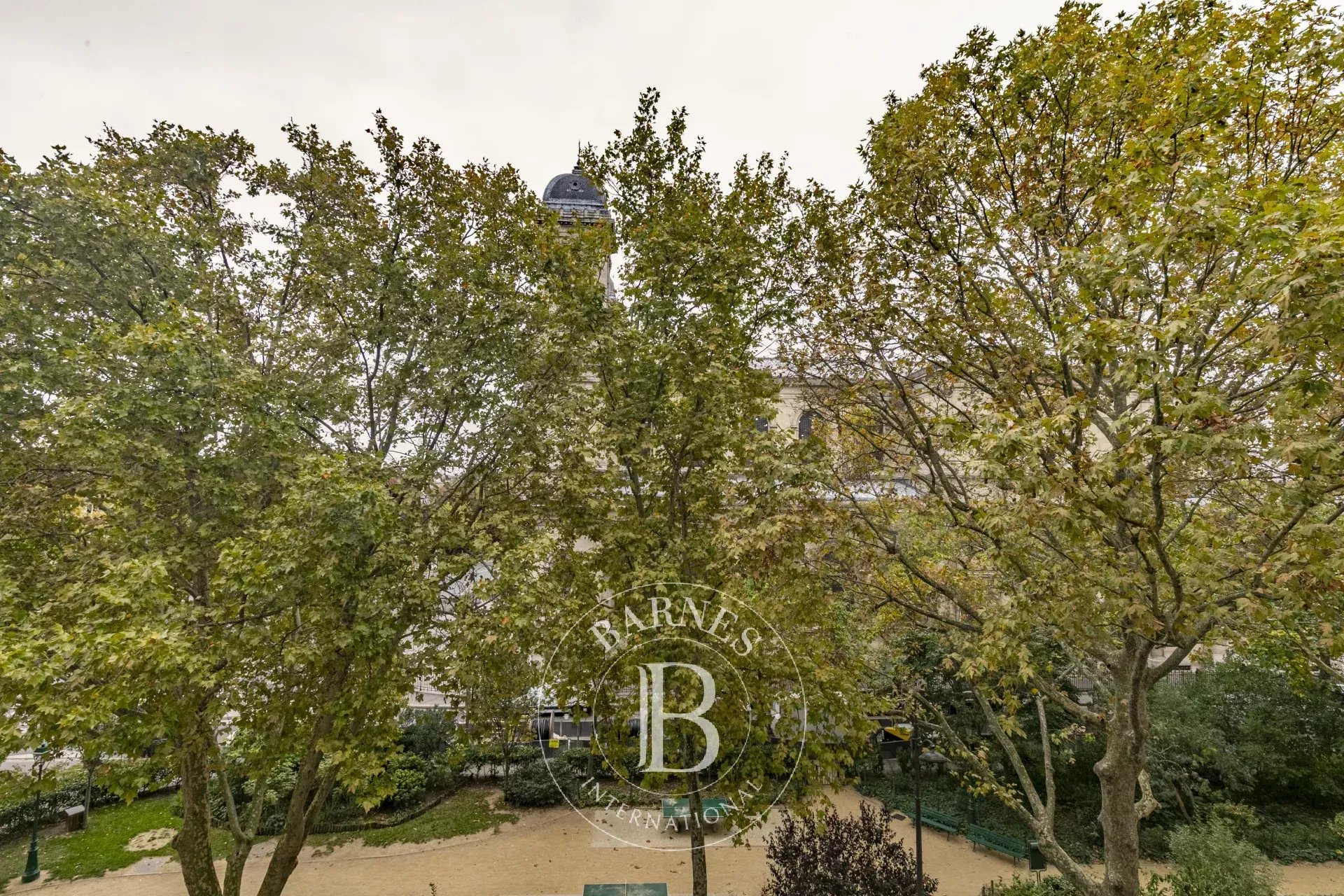 Daire Paris 7ème - picture 4