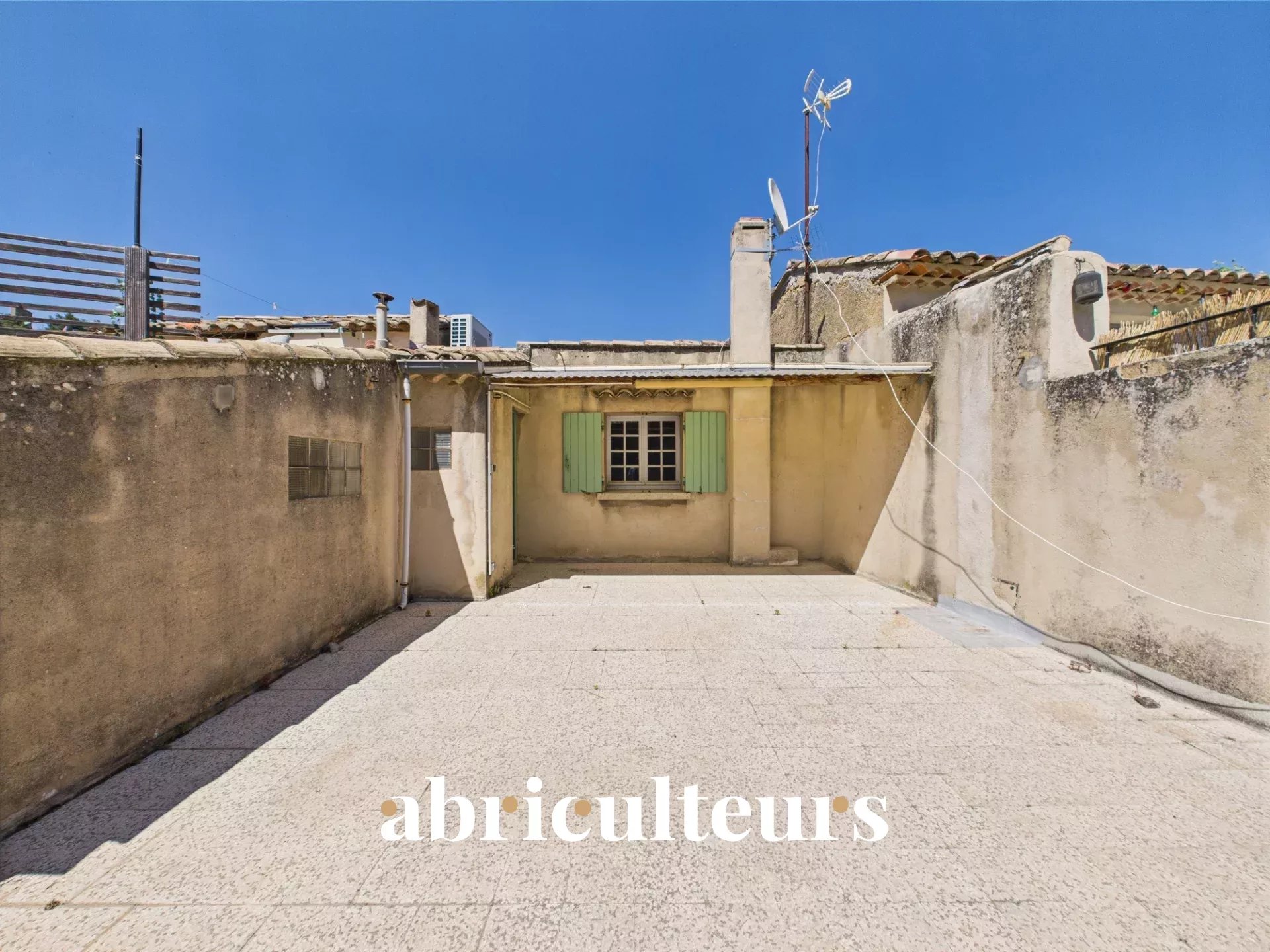 Agence immobilière de LES ABRICULTEURS