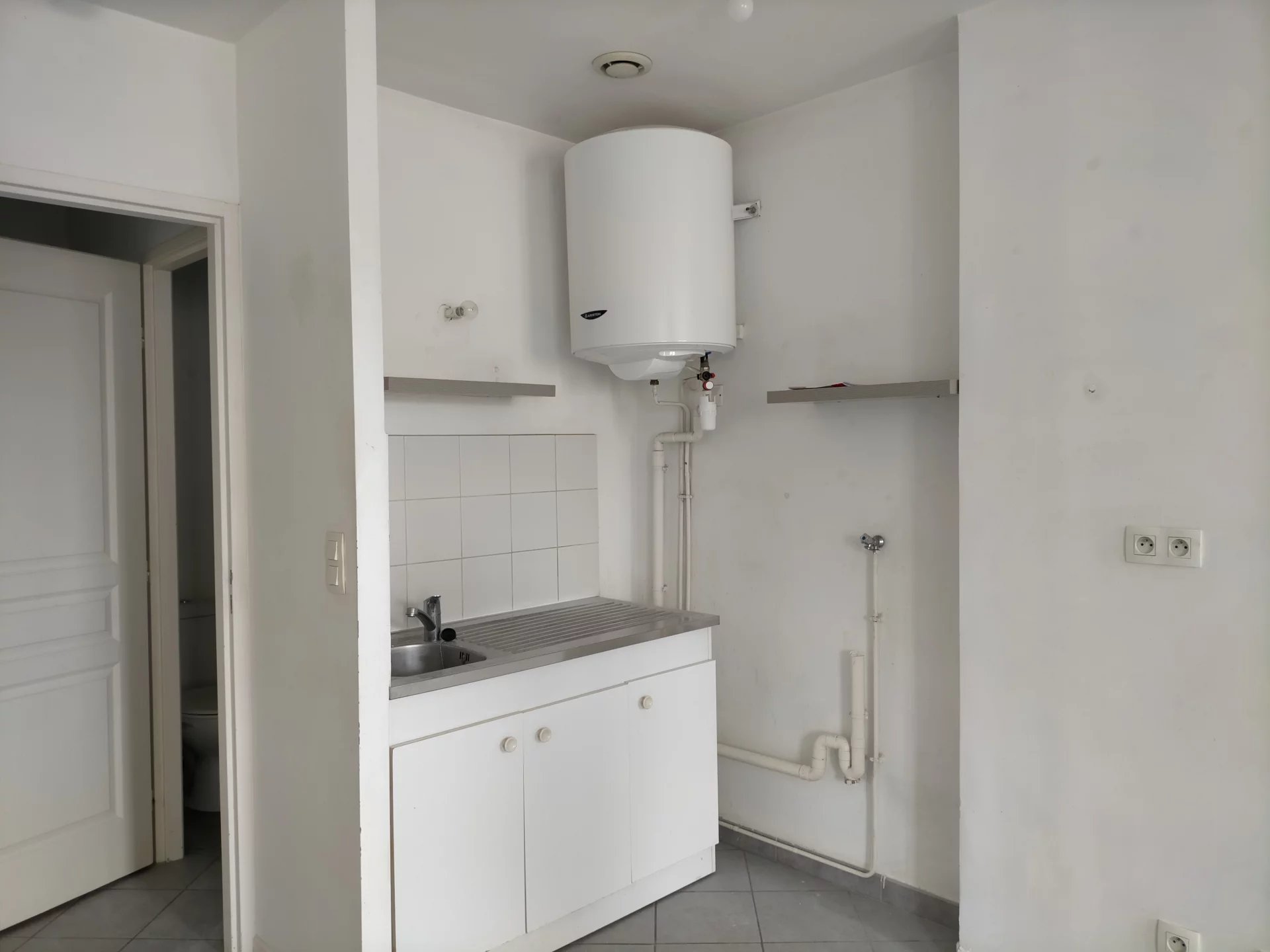 496398 Location Lyon 7ème