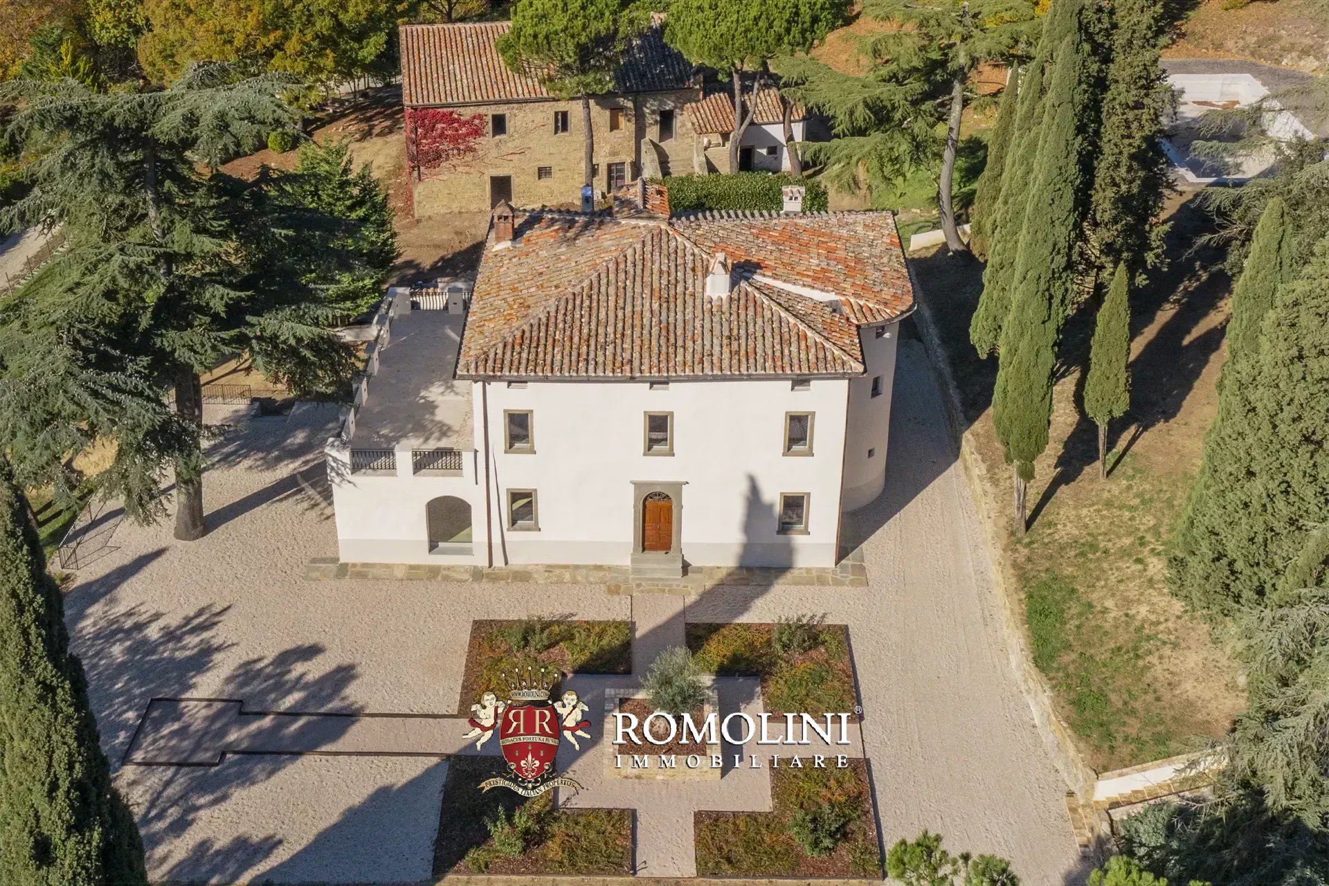 4 Bedroom Villa/Townhouse's Image 15
