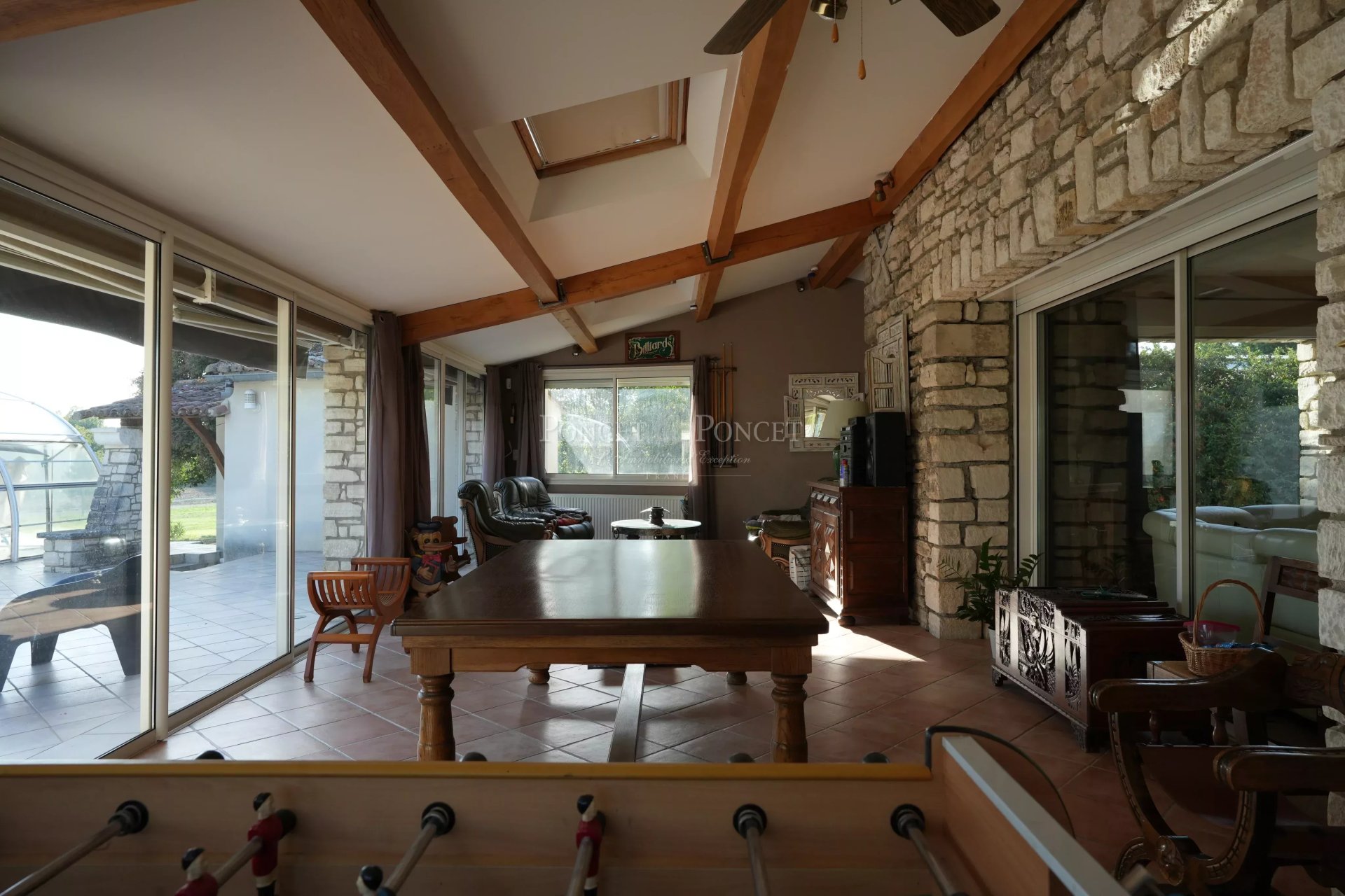 6 Bedroom Villa/Townhouse's Image 6