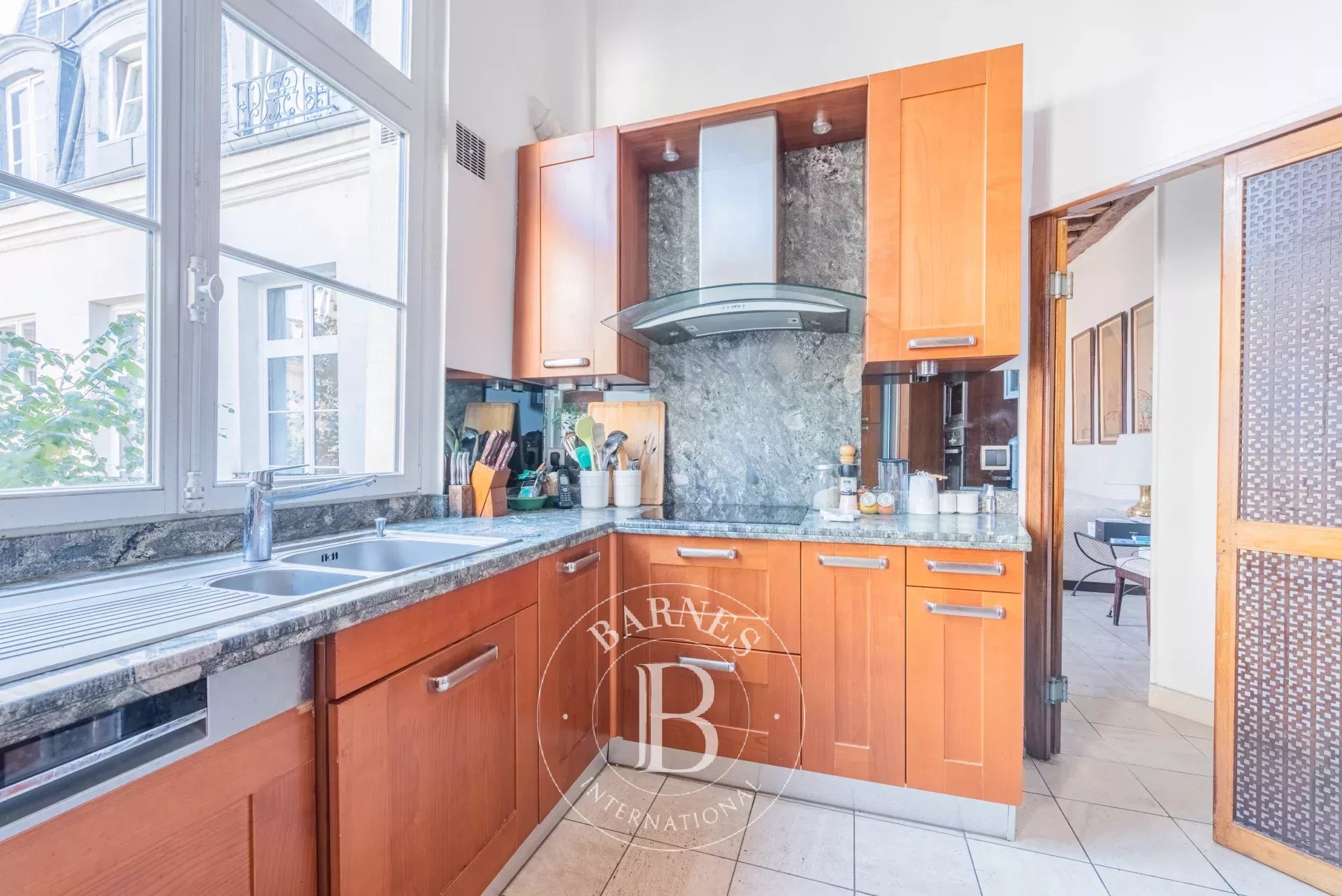 Daire Paris 3ème - picture 4