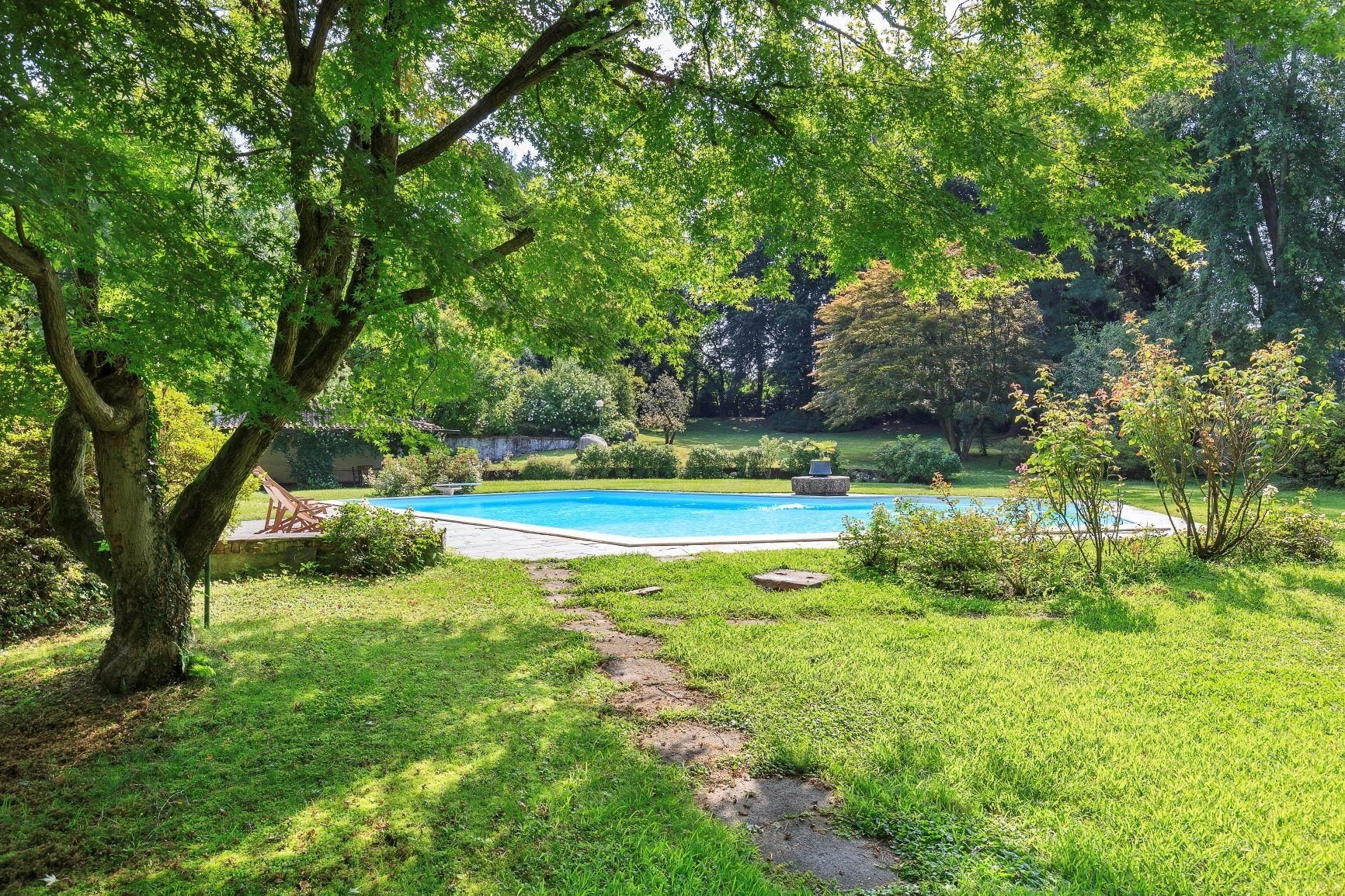 Villa in the Ticino National Park. Lake Maggiore - picture 9 title=