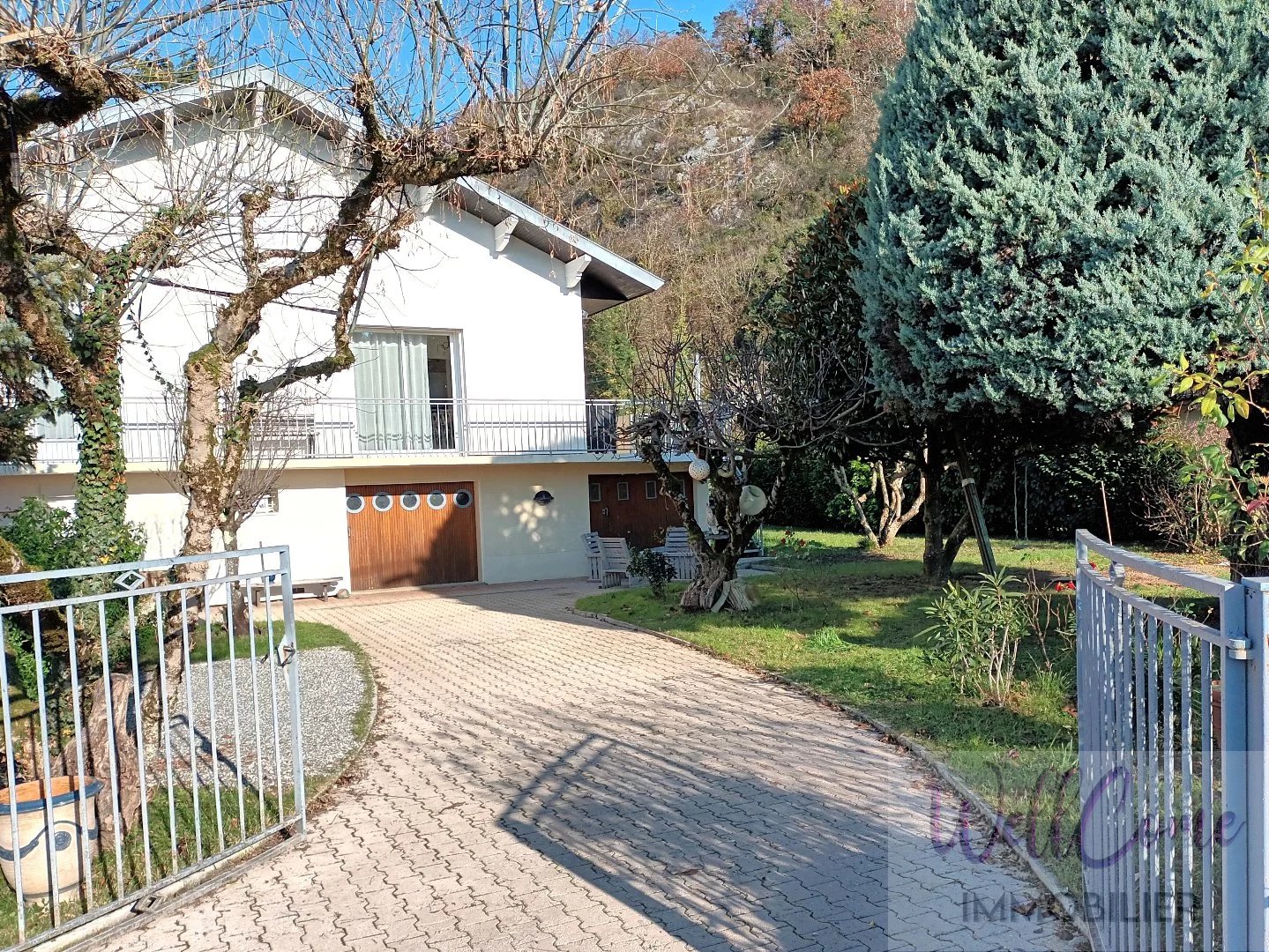 Rare à la vente ! Maison 6 pièces à Aix Les Bains à proximité du lac