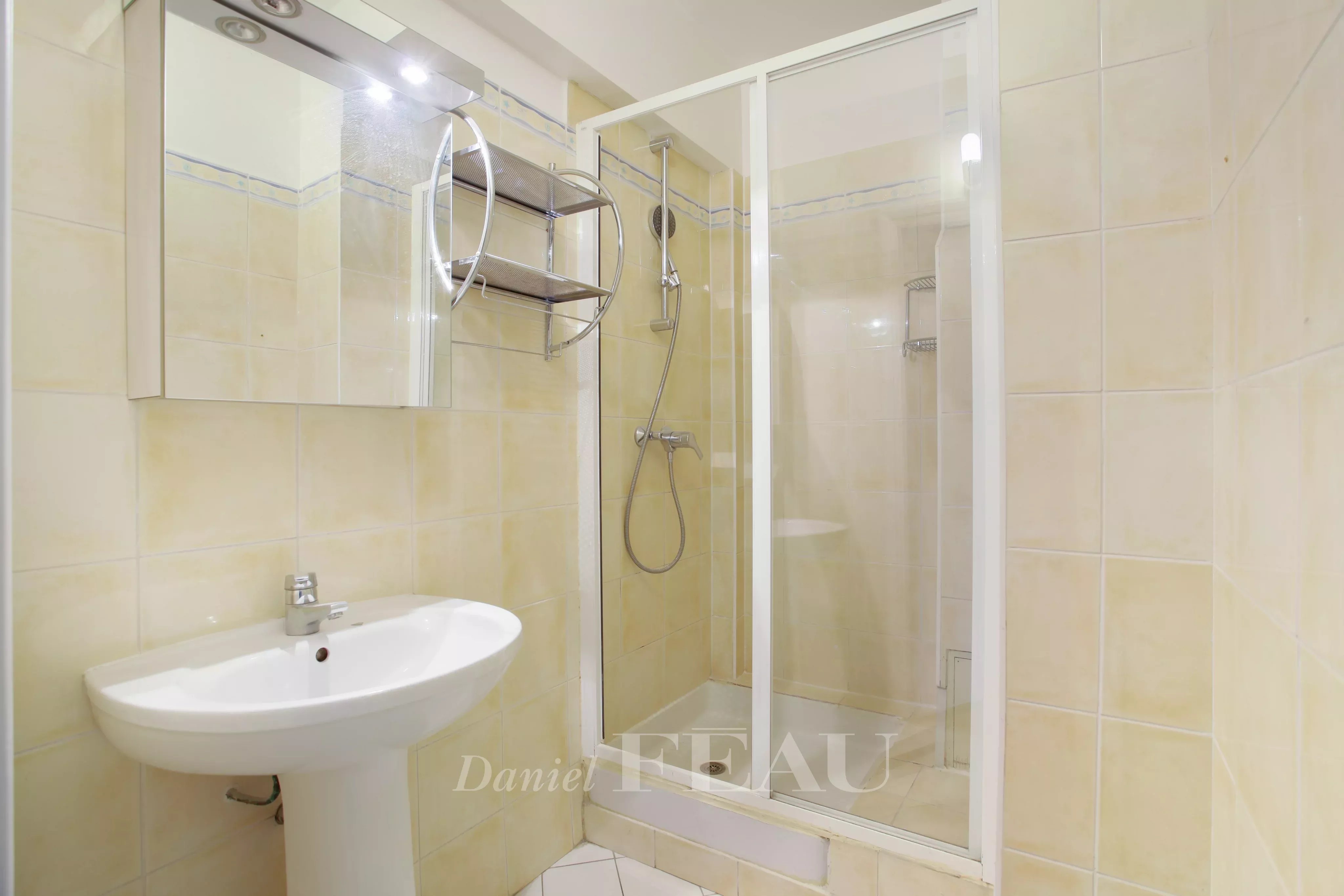 Rental Apartment Paris 16th