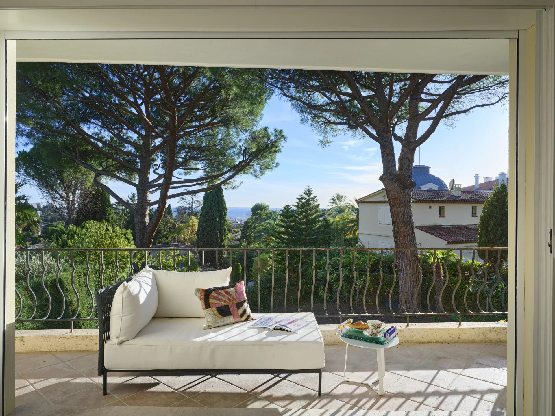 Qlistings - 3 Bedrooms - Apartment - Alpes-Maritimes - For Sale - 9936 Property Image