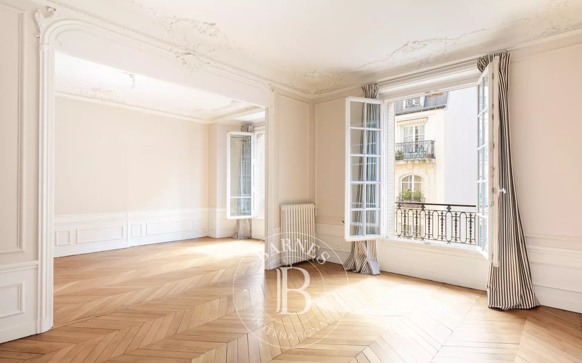 Daire Paris 18ème - picture 6