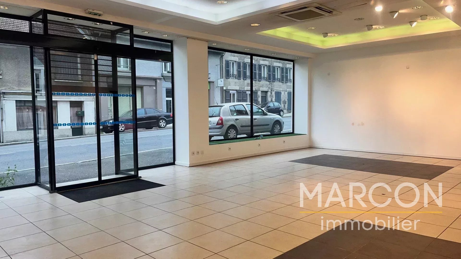 Agence immobilière de 