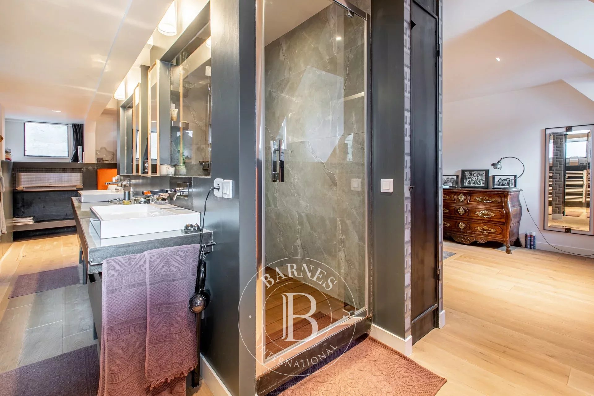 Daire Paris 8ème - picture 15