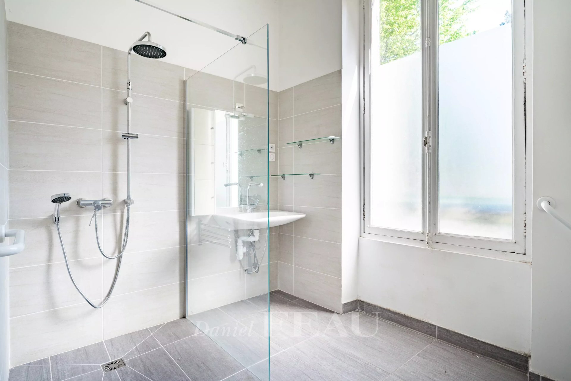 7 Bedroom Villa/Townhouse's Image 6
