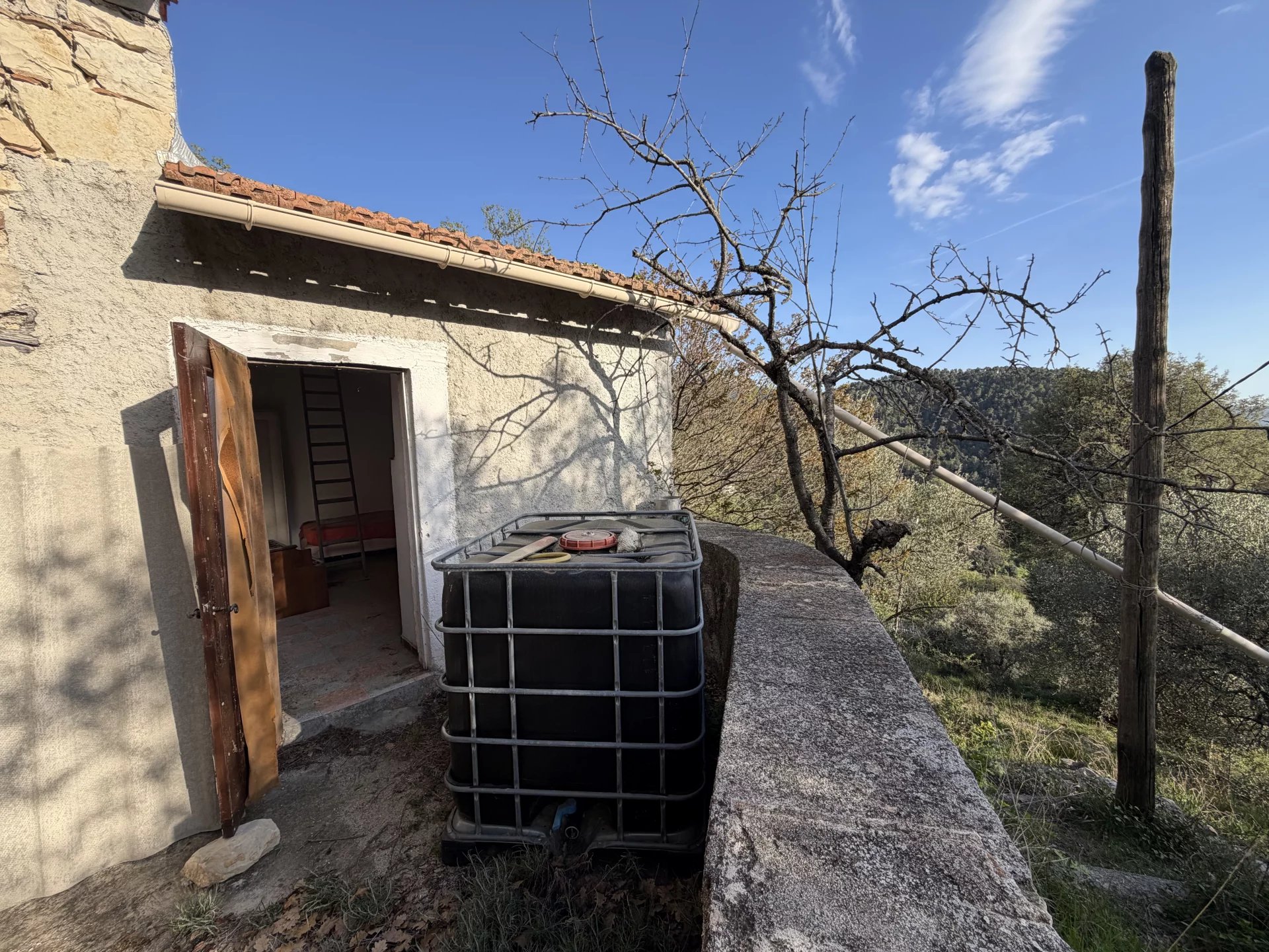 Sale Woodshed L'Escarène