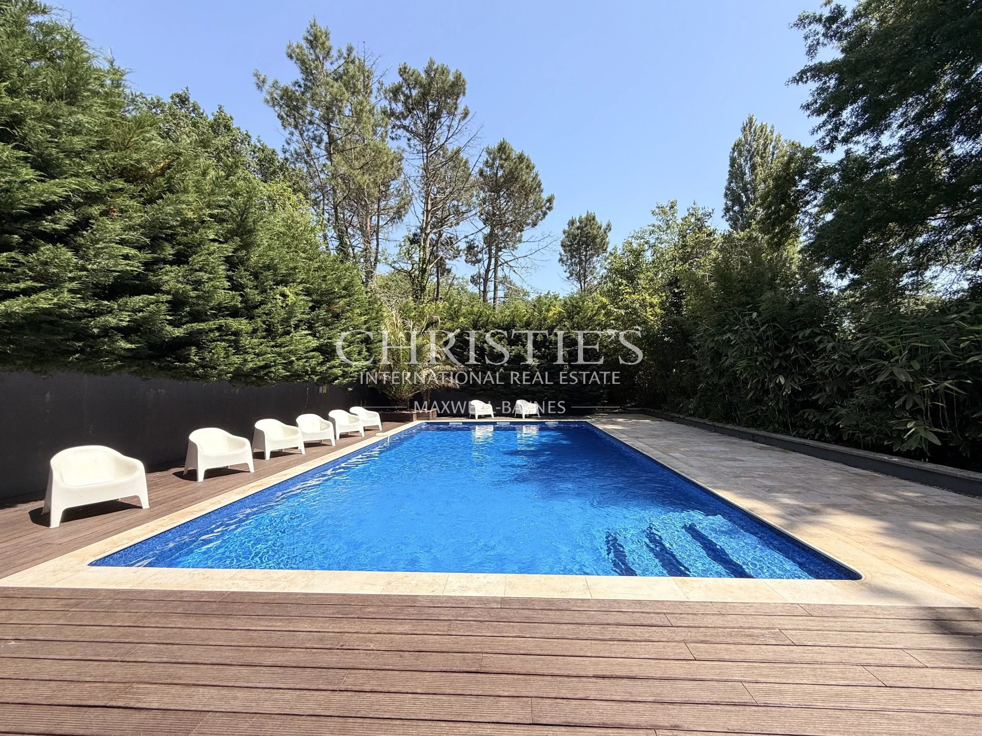 53 Bedroom Chateau's Image 39