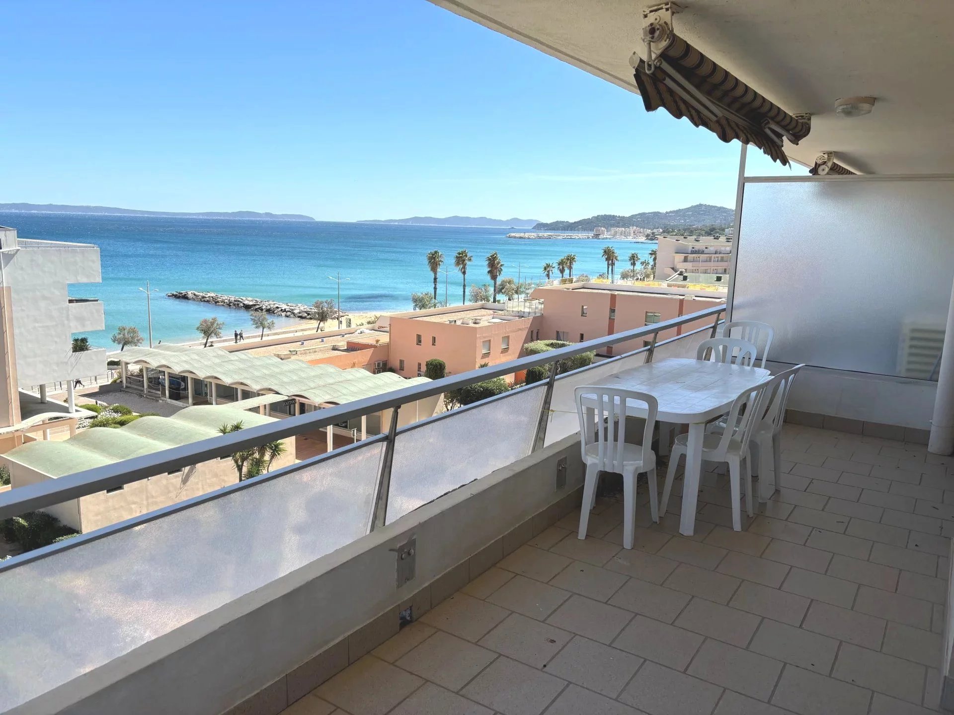 Sale Apartment Le Lavandou