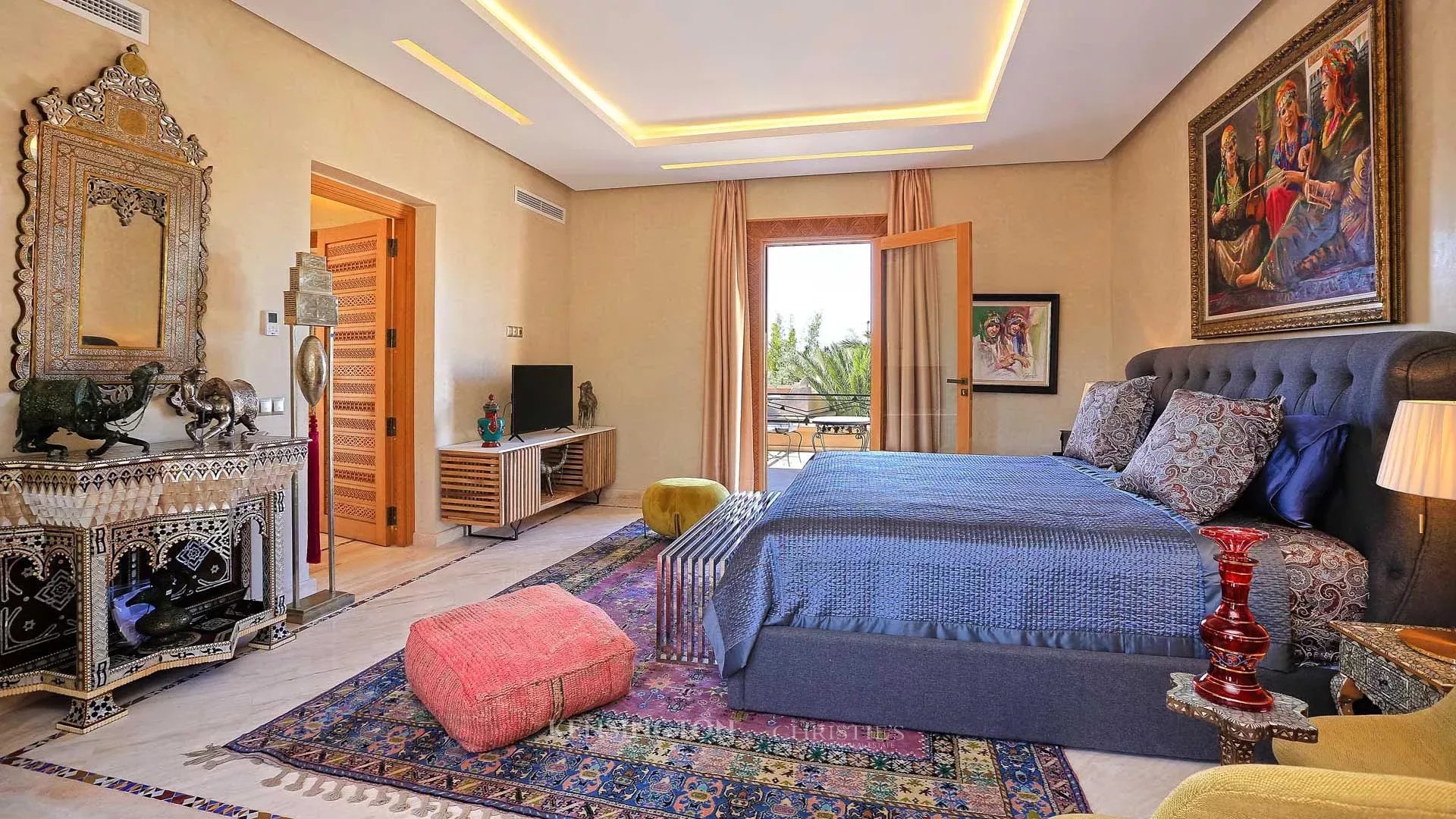 10 Bedroom Villa/Townhouse's Image 50