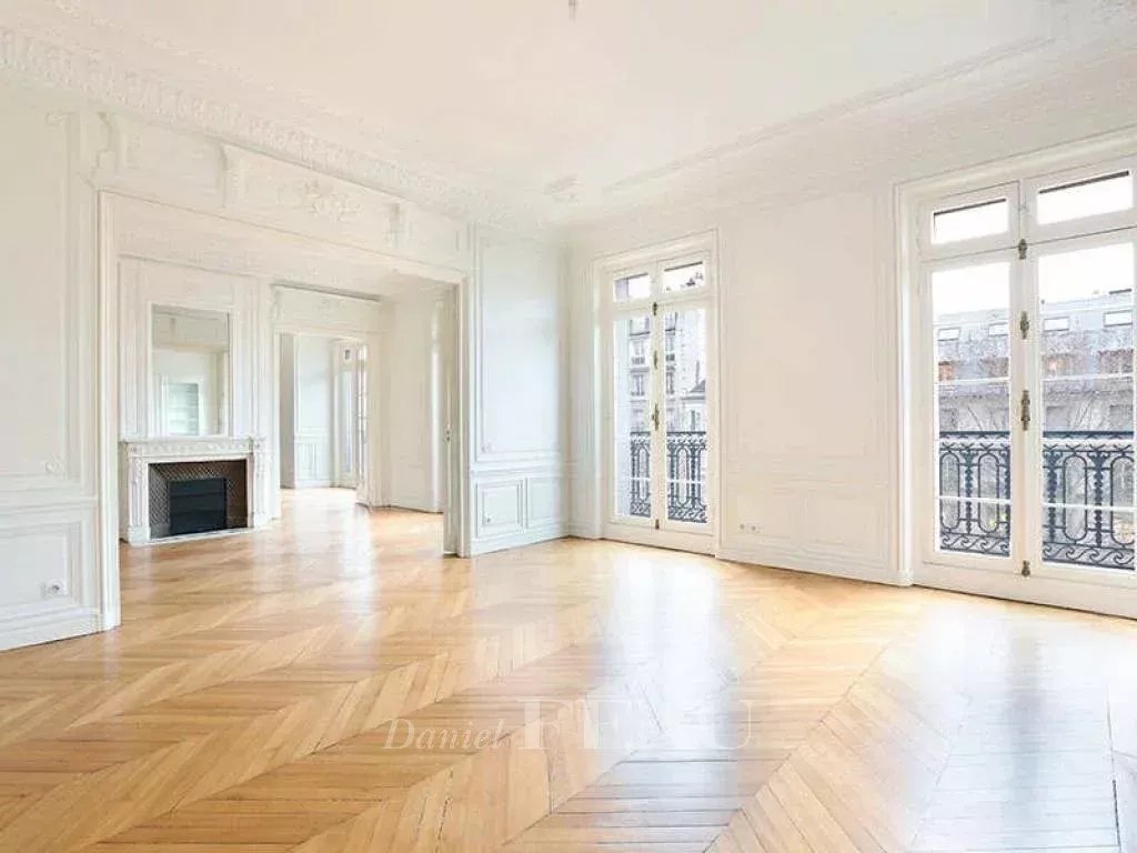 Rental Apartment Paris 17th