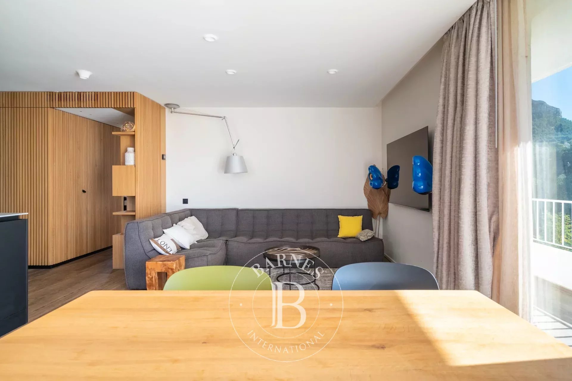 Daire Cassis - picture 12