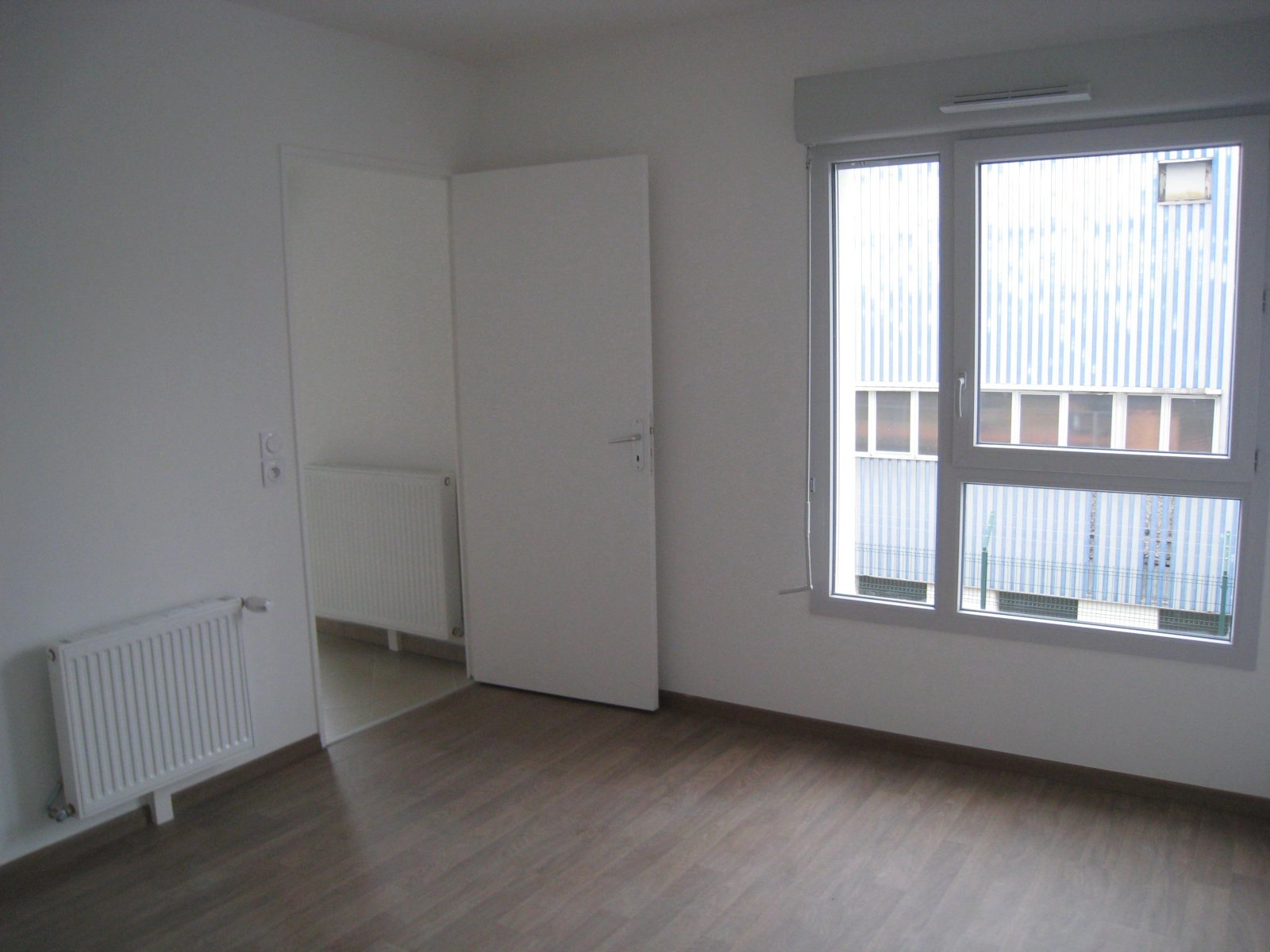 480586 Location Villeurbanne