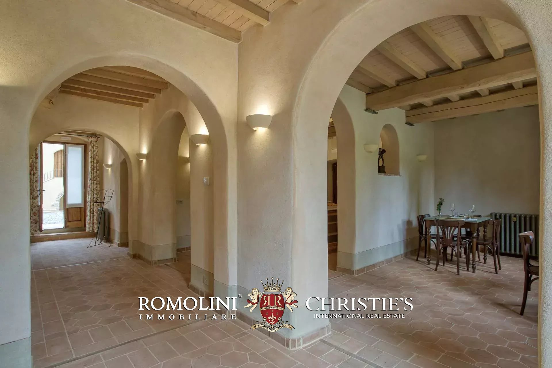 13 Bedroom Villa/Townhouse's Image 82