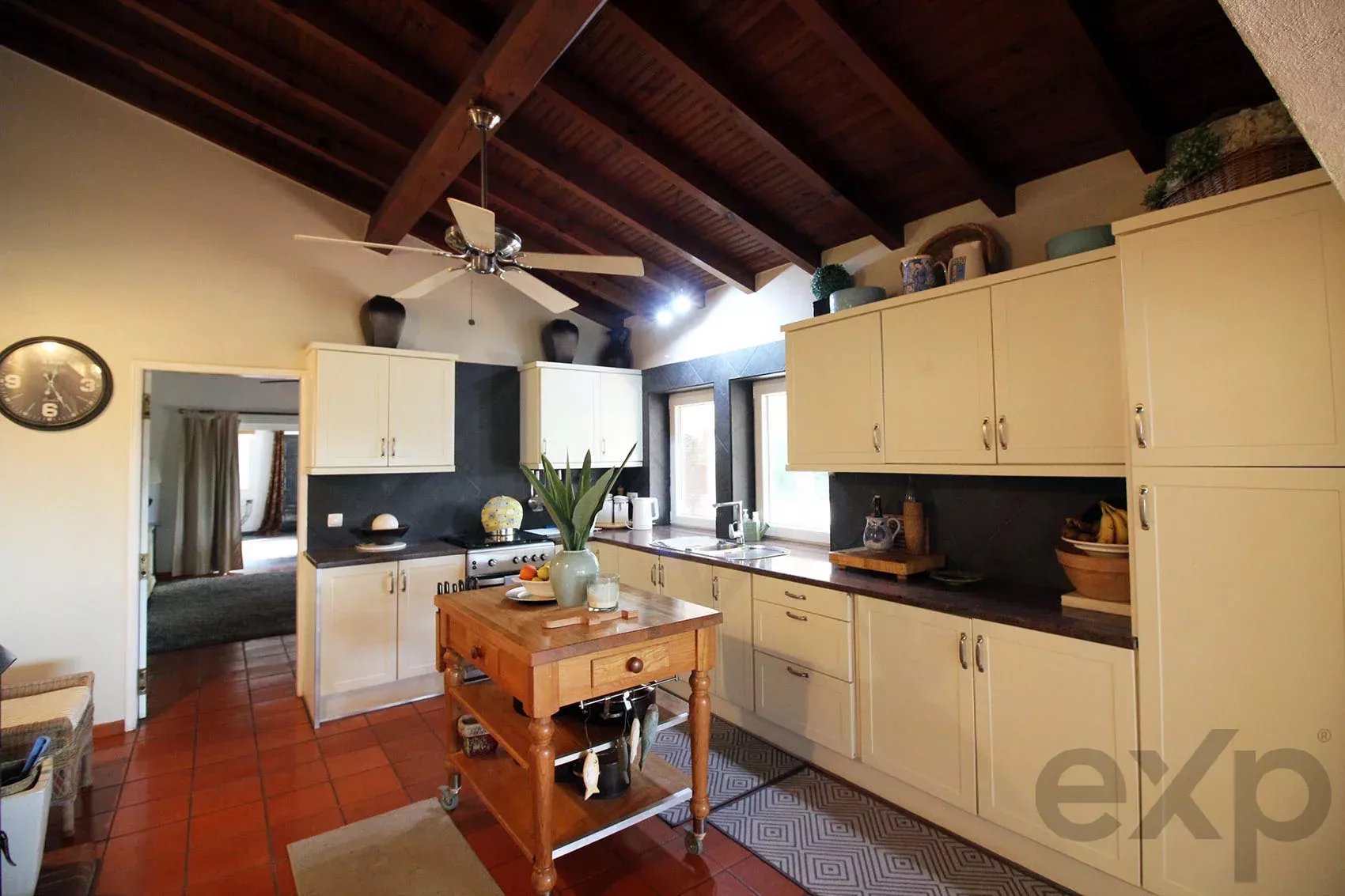 Private Estate - Equestrian Centre 86637172 image 3