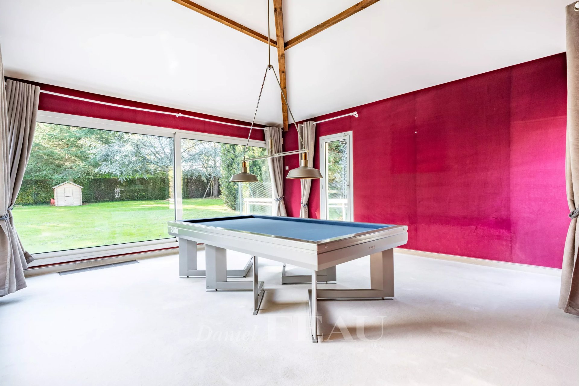 6 Bedroom Villa/Townhouse's Image 9