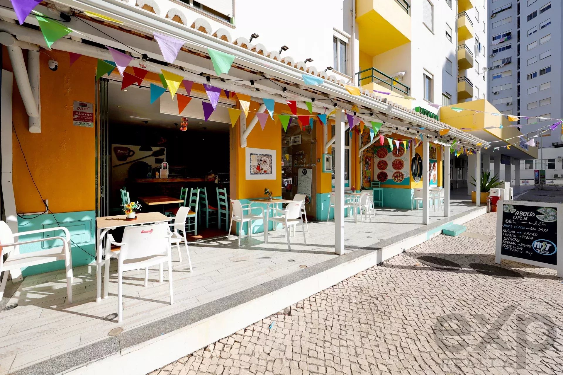 Pastry Shop and Pizzeria, Terrace, Beach Parking 300 M 85506714 image 1