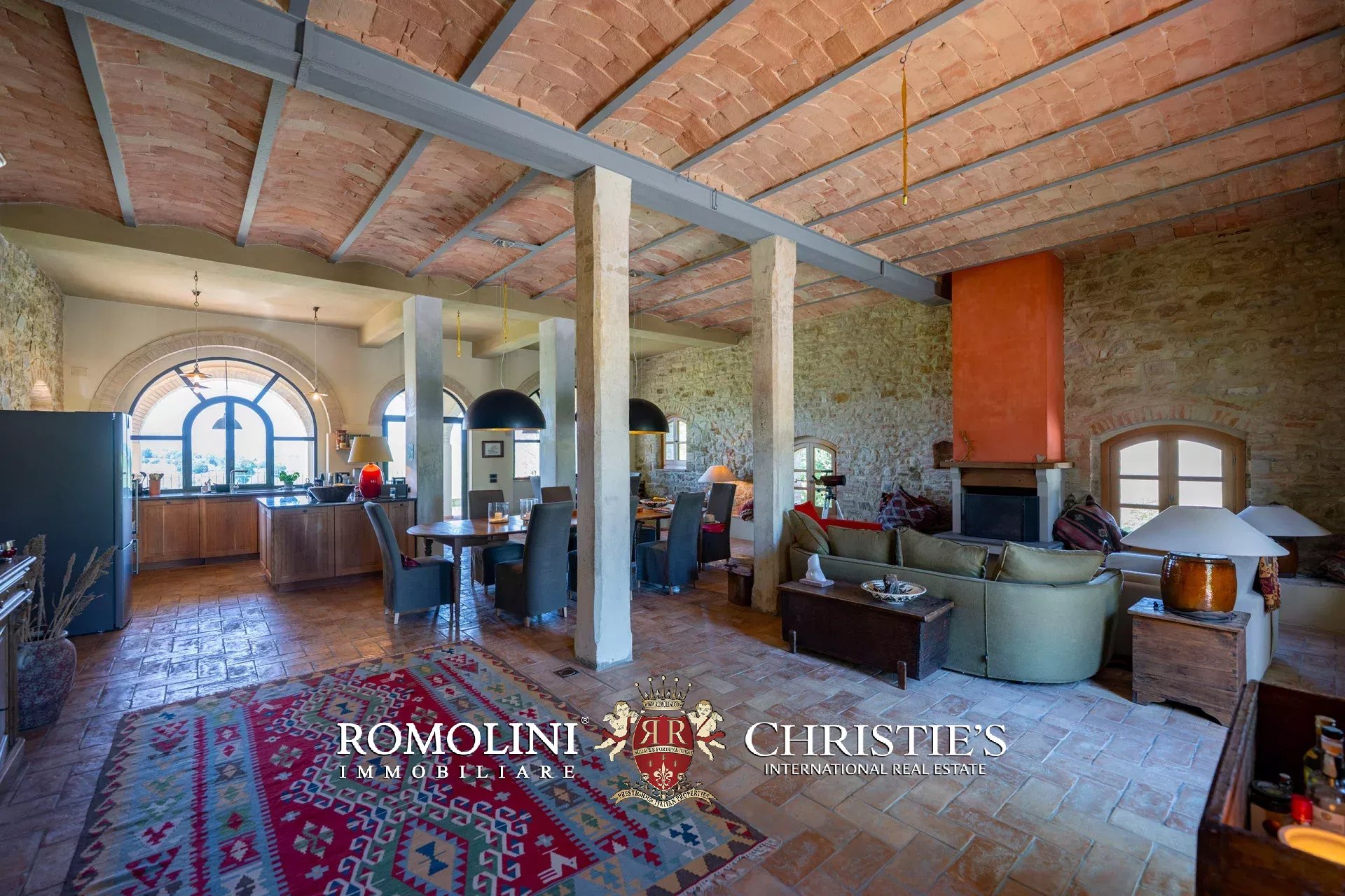 3 Bedroom Villa/Townhouse's Image 26