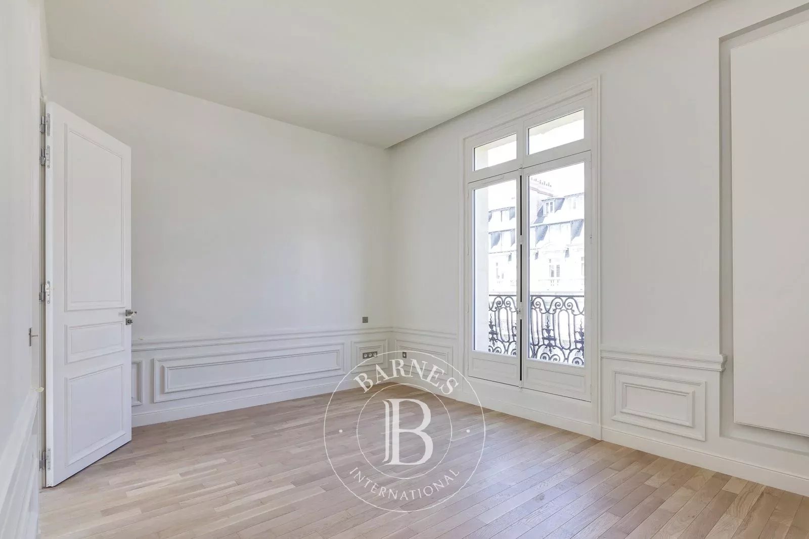 Daire Paris 16ème - picture 9