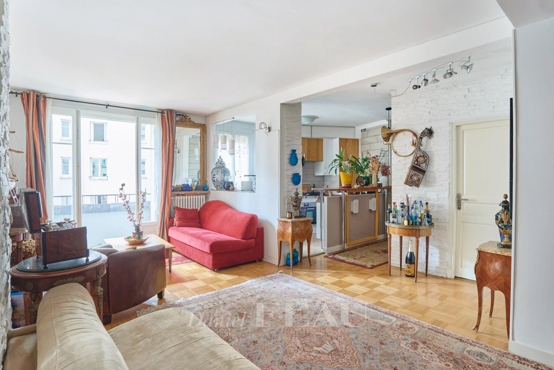 Listing image
