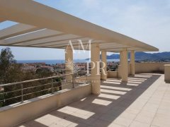 Seaview Family Estate in Cannes | Croix des Gardes Luxury Villa — photo 4 of 4