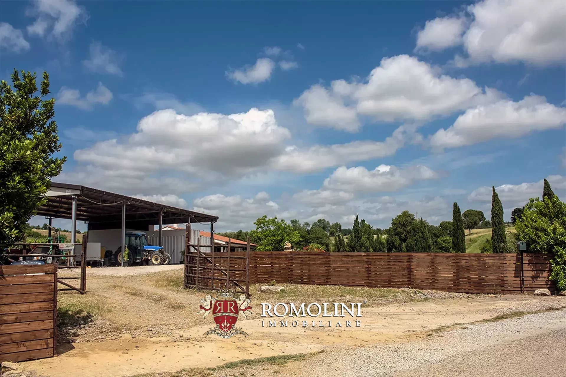 2 Bedroom Vineyard's Image 9