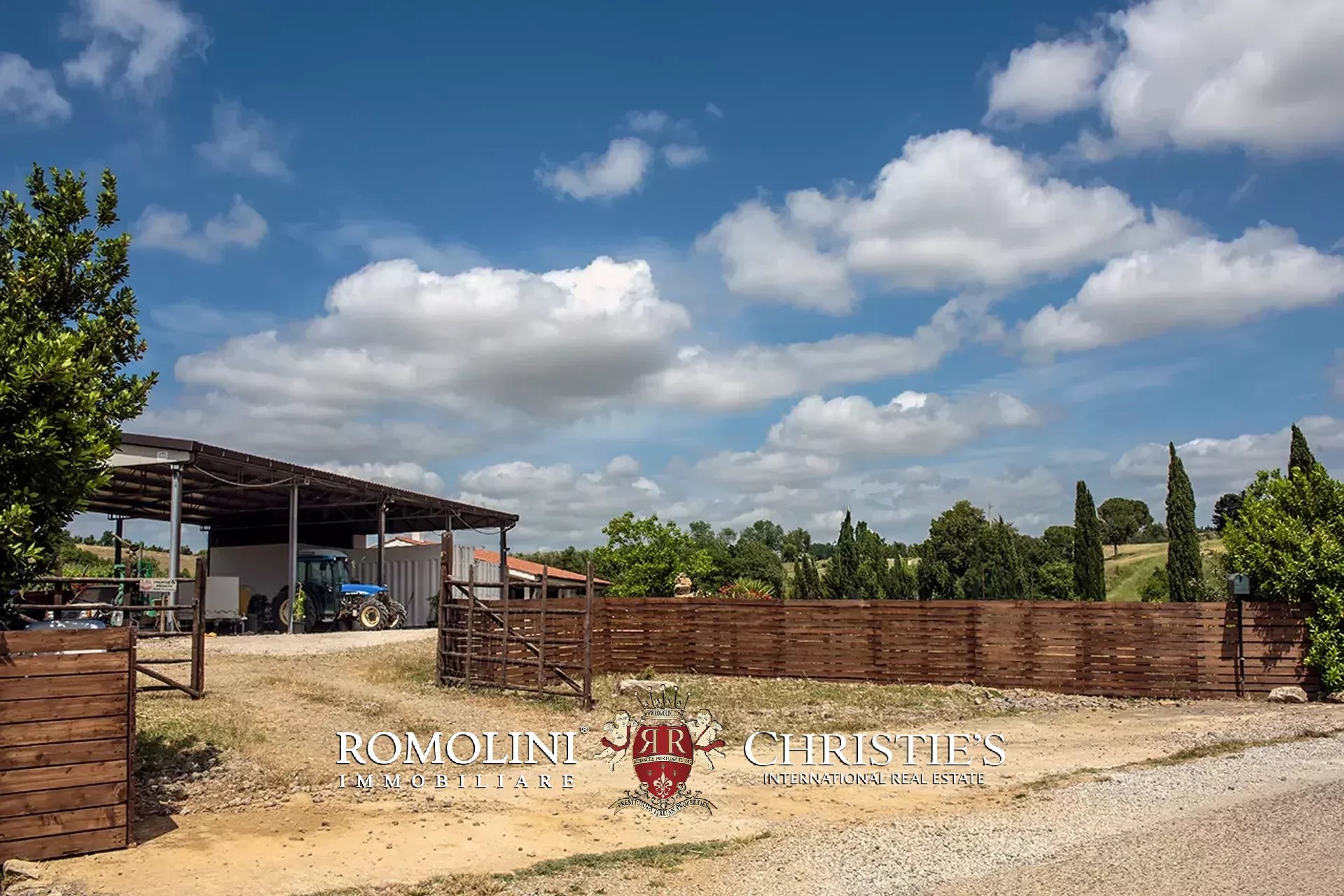 2 Bedroom Vineyard's Image 9