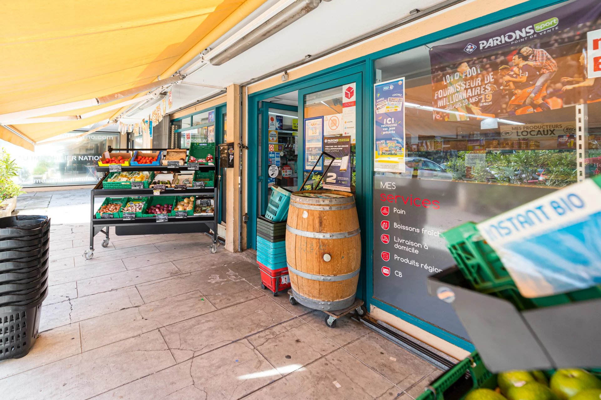 Nice Ouest /  Fonds de Commerce - Alimentation Générale
