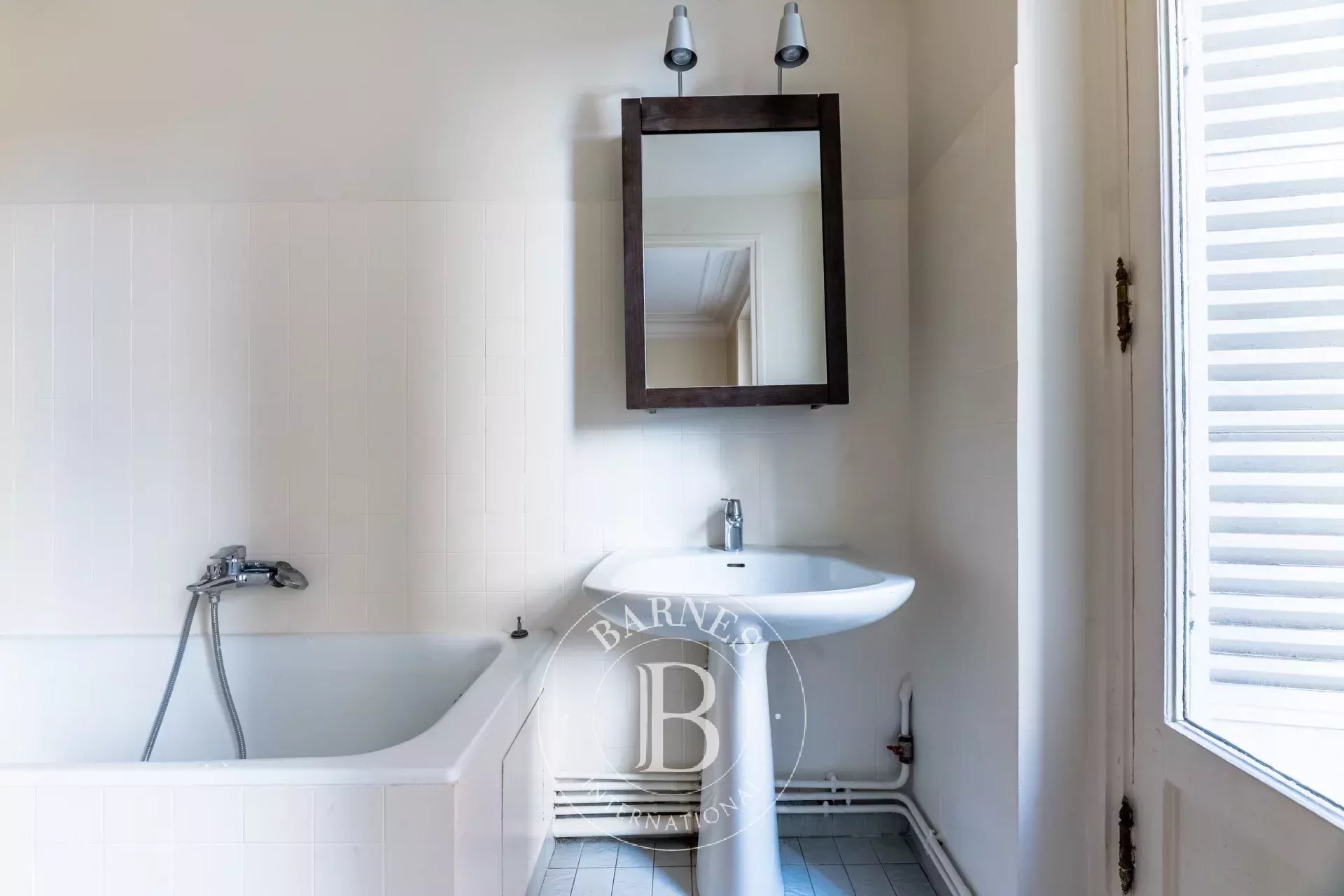 Daire Paris 8ème - picture 15