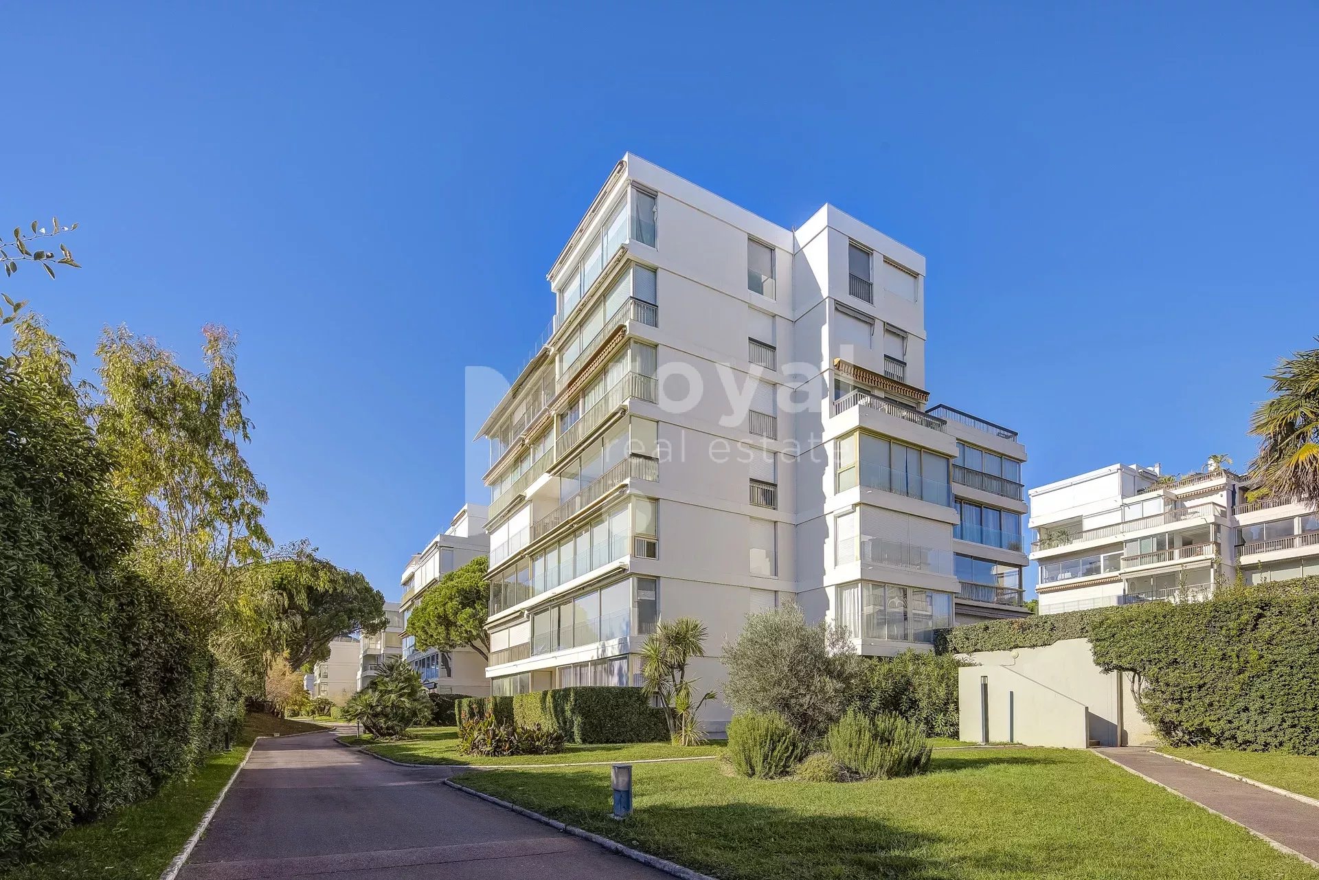 Appartement de luxe avec vue mer panoramique — photo 15