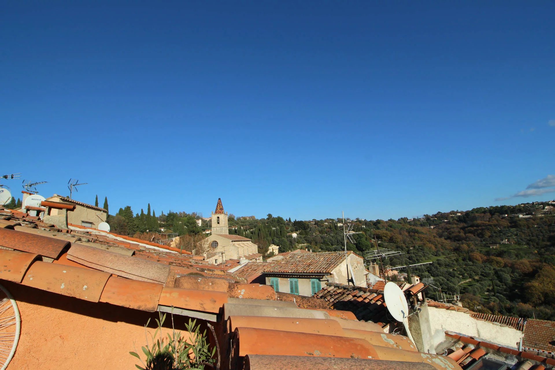 Beautiful renovated village house with roof terrace - Callian