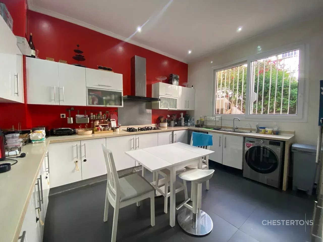 Image of Villa - 3 Bedrooms for Sale in Skhirat-Témara-El Harhoura-Morocco, Image 10