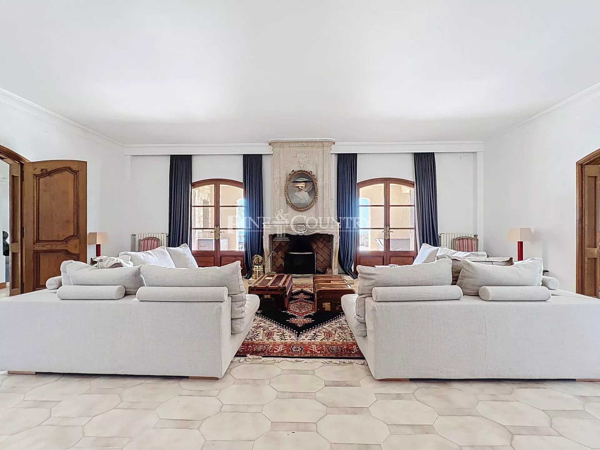 Photo of Estate for sale in Grasse