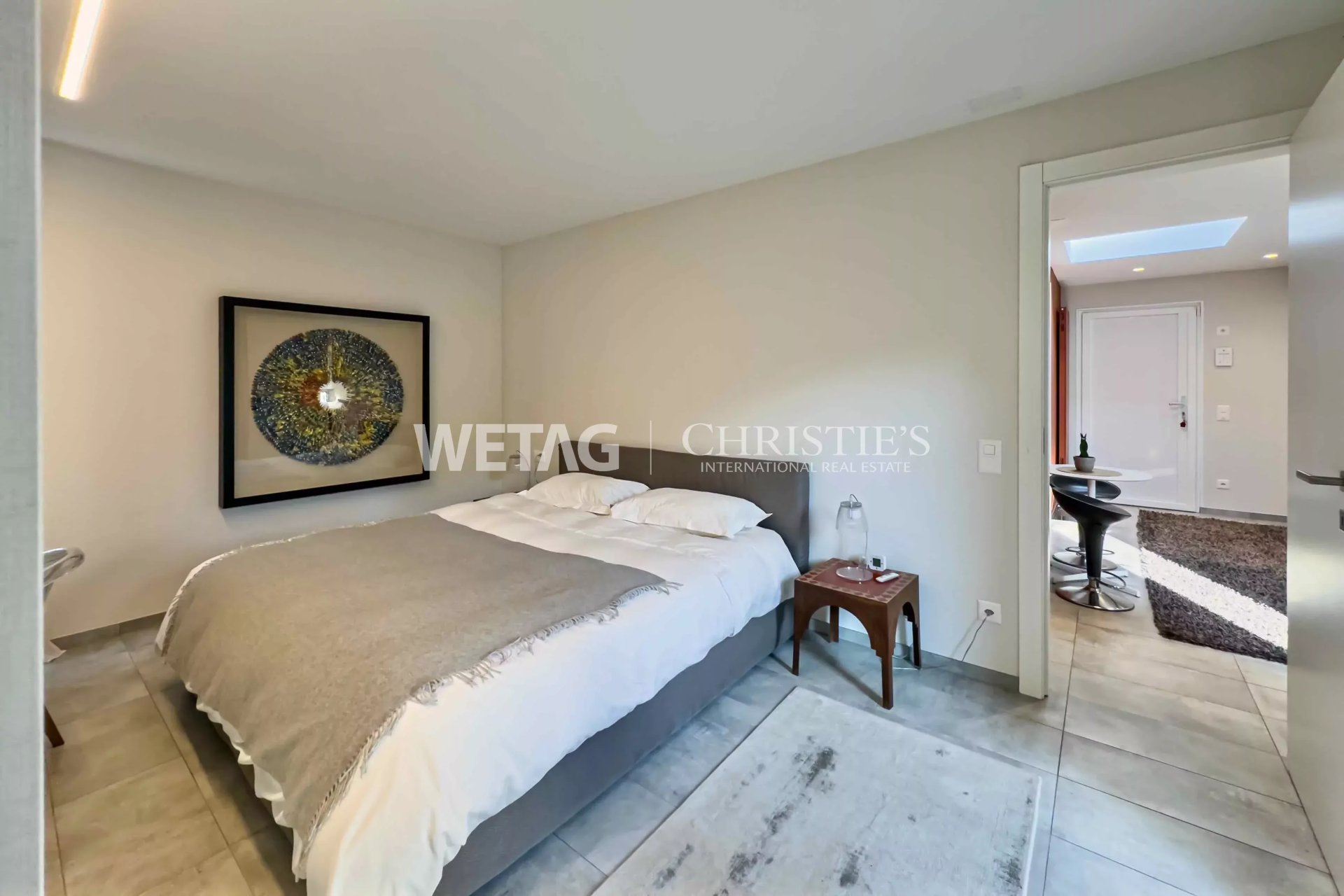 4 Bedroom Villa/Townhouse's Image 9