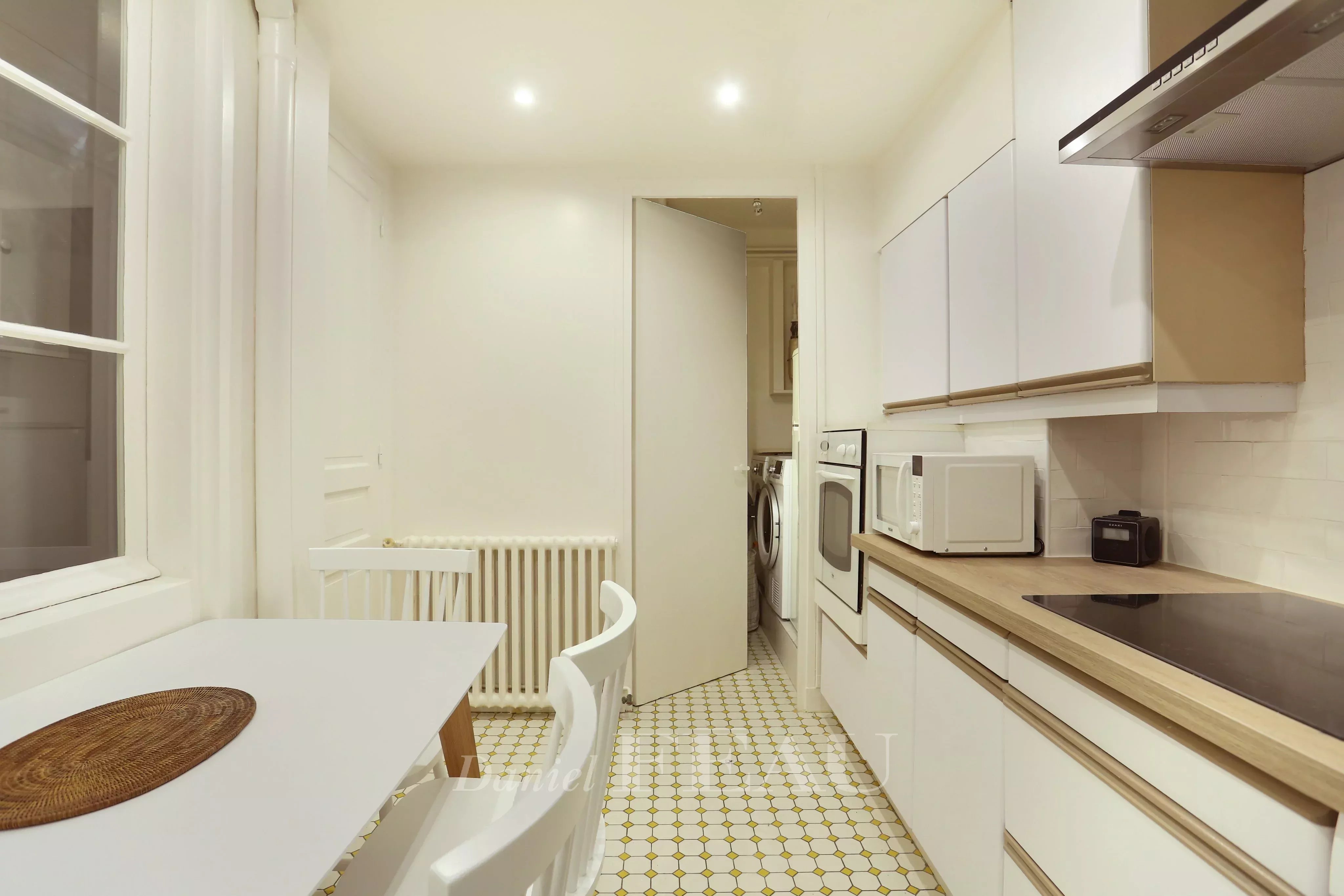 Rental Apartment Paris 8th